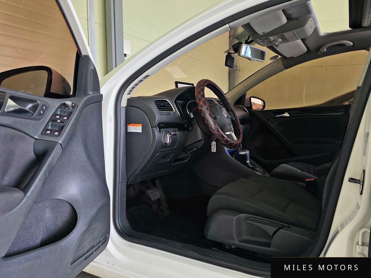Volkswagen Golf 2011 — миниатюра 11