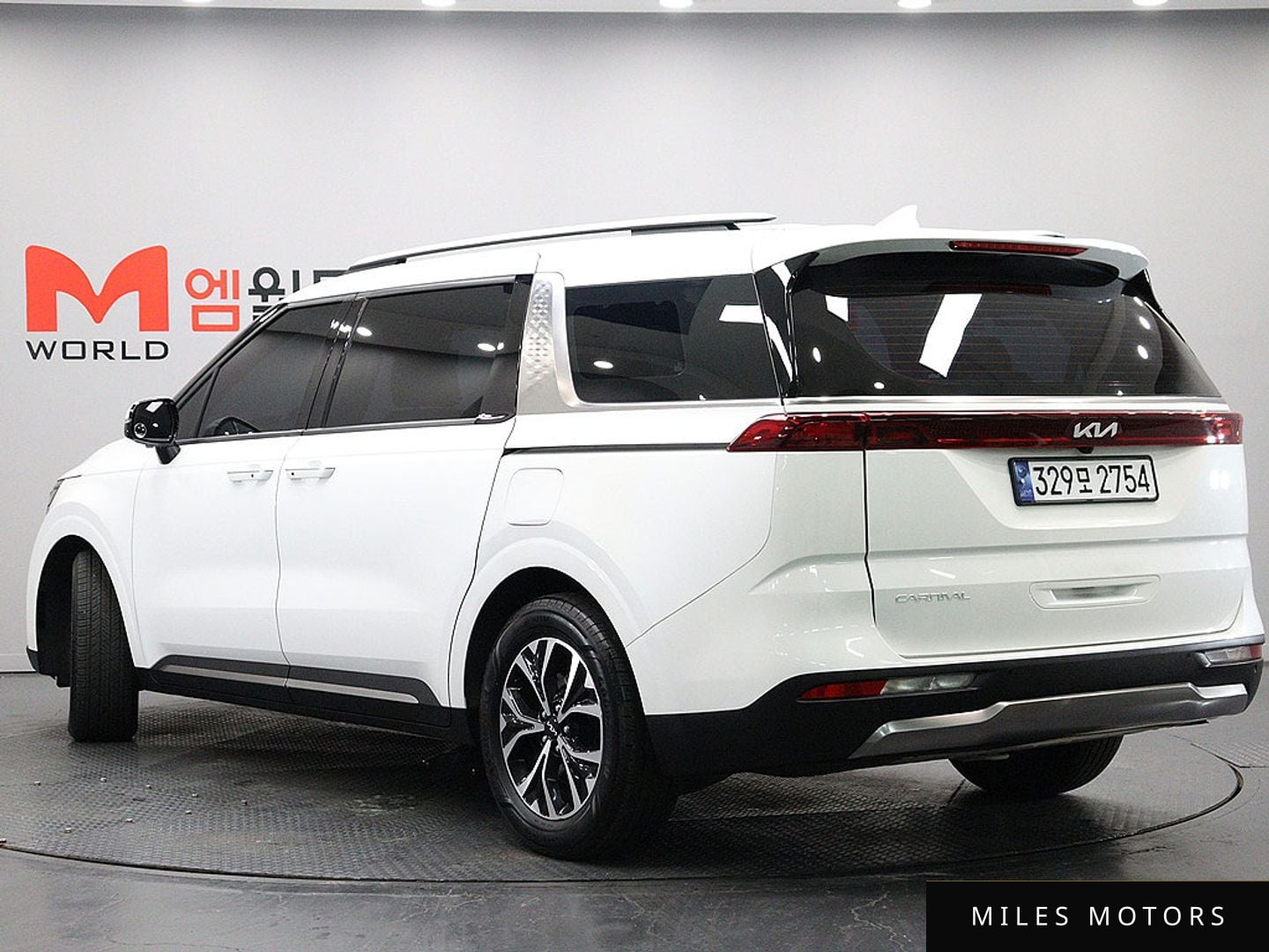 Kia Carnival 2023 — миниатюра 4