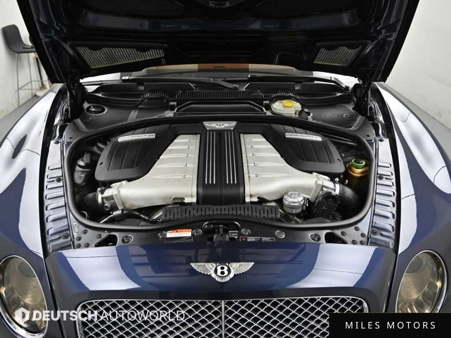 Bentley 컨티넨탈 GT 2012 — миниатюра 7