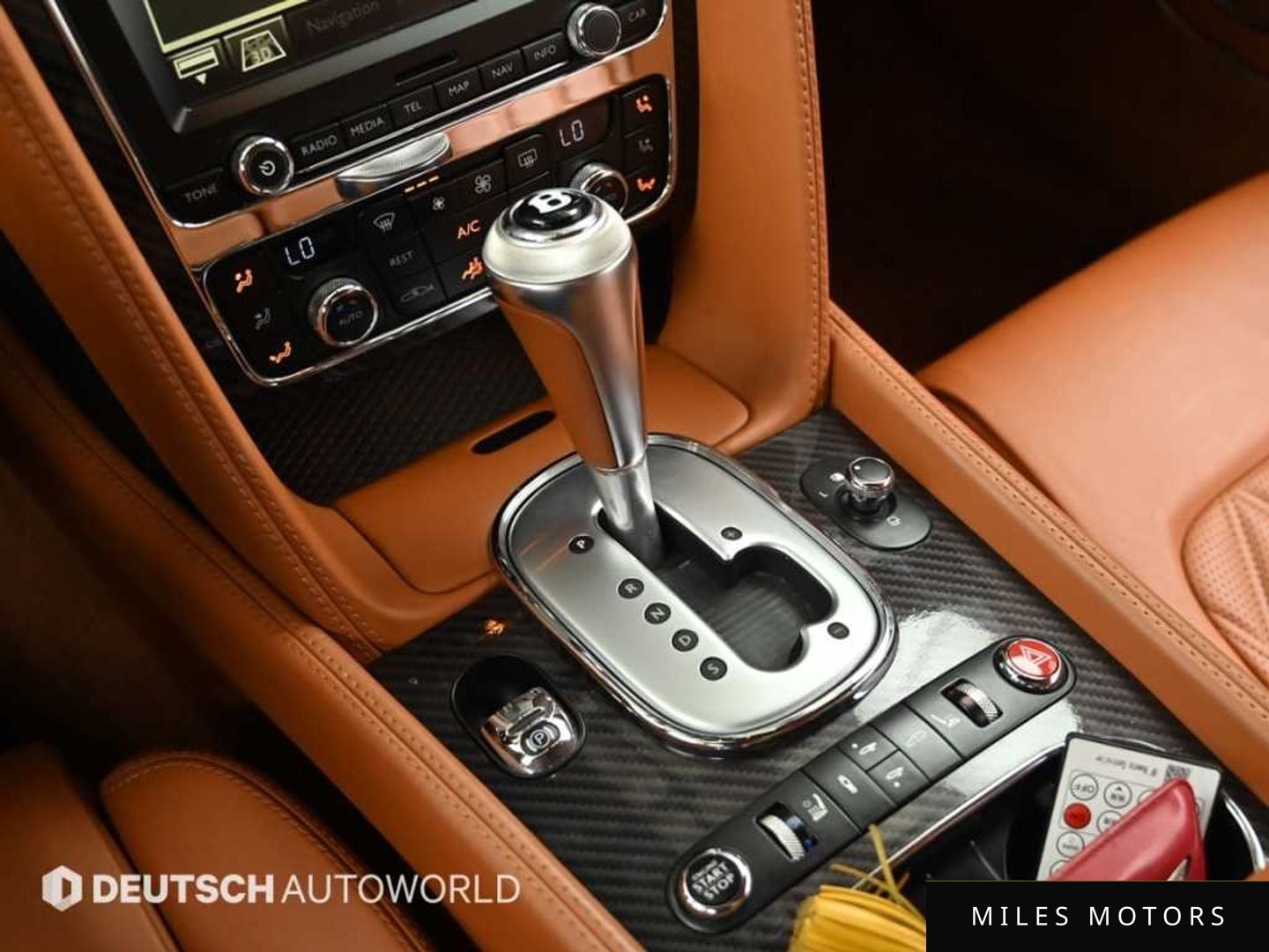 Bentley 컨티넨탈 GT 2012 — миниатюра 10