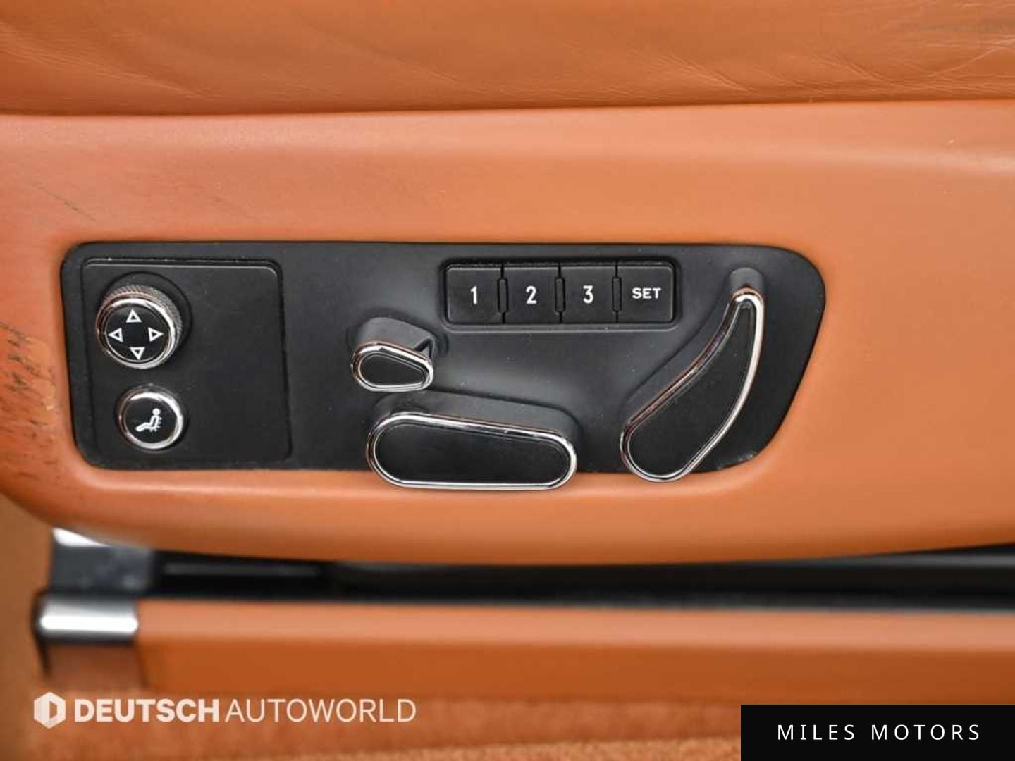 Bentley 컨티넨탈 GT 2012 — миниатюра 17
