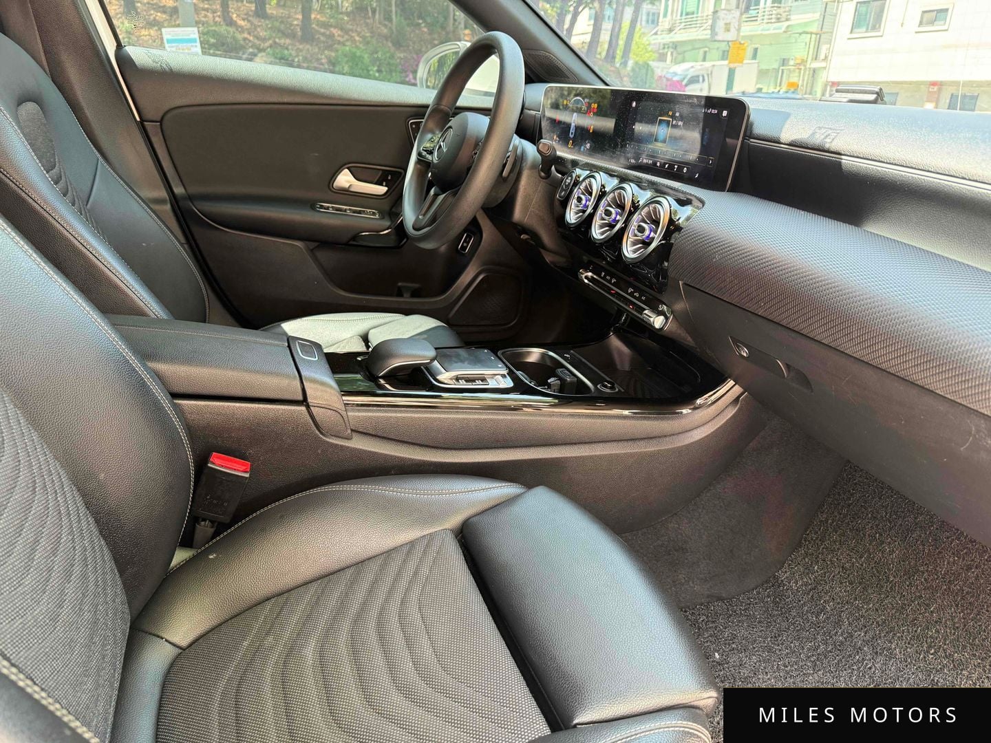 Mercedes-Benz A-클래스 W177 2020 — миниатюра 11
