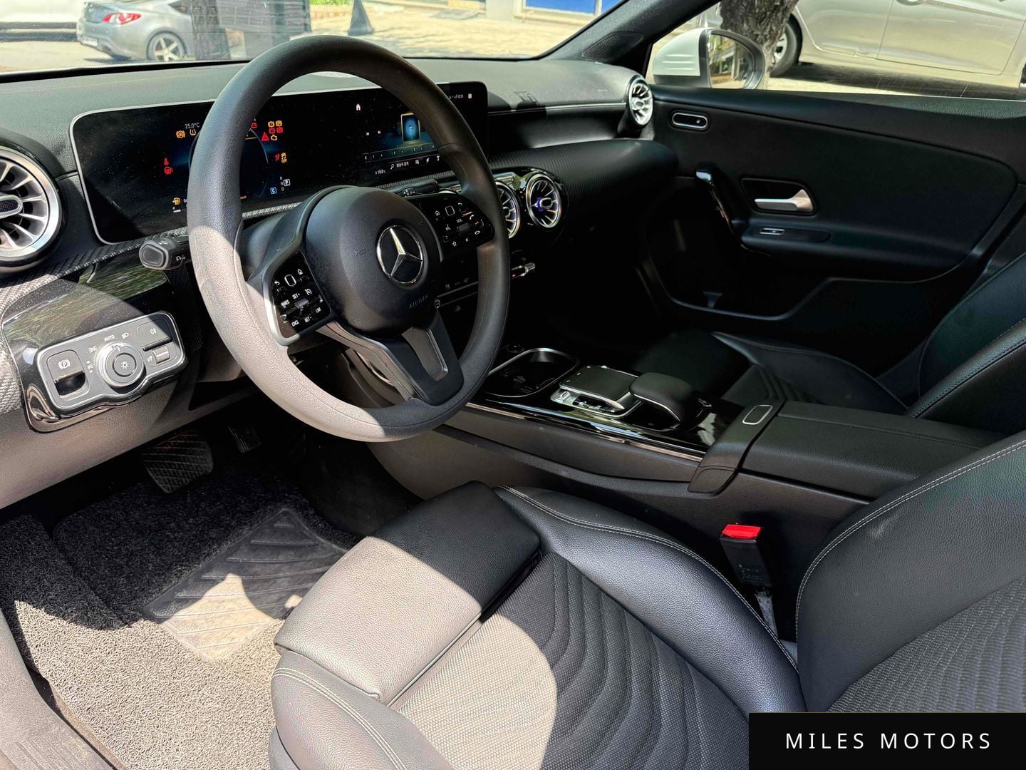 Mercedes-Benz A-클래스 W177 2020 — миниатюра 14