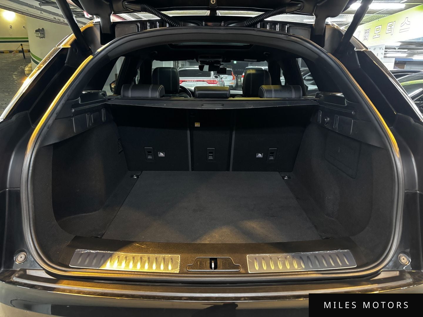 Land Rover Range Rover Velar 2020 — миниатюра 17