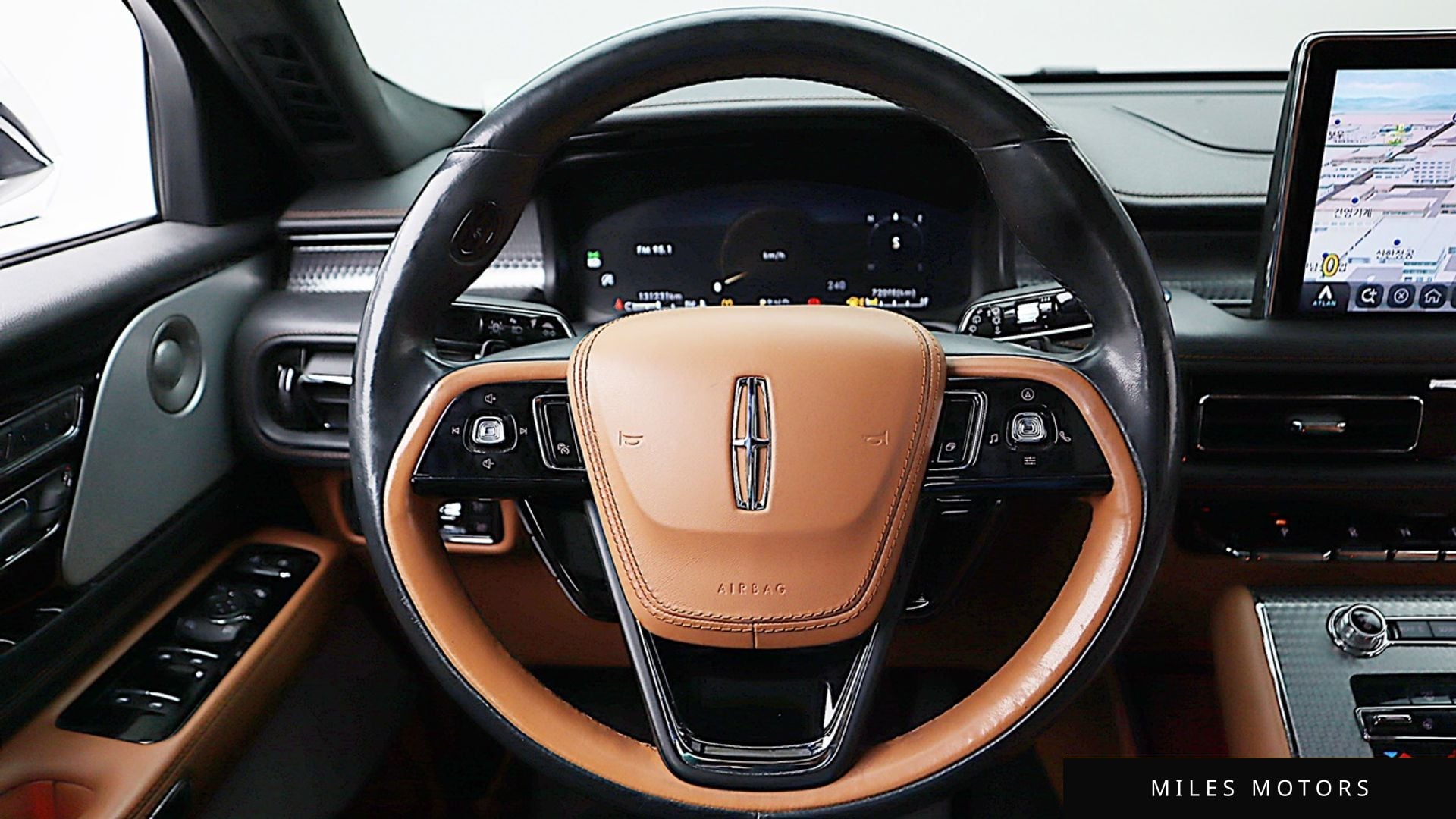 Lincoln 에비에이터 2021 — миниатюра 7