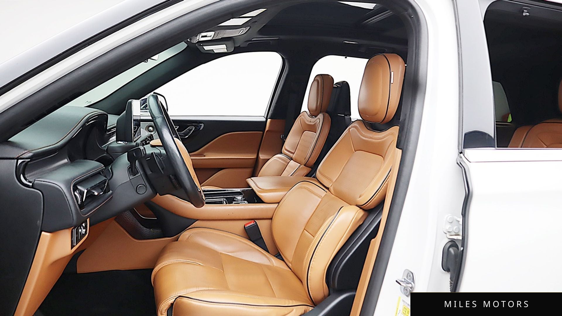 Lincoln 에비에이터 2021 — миниатюра 16