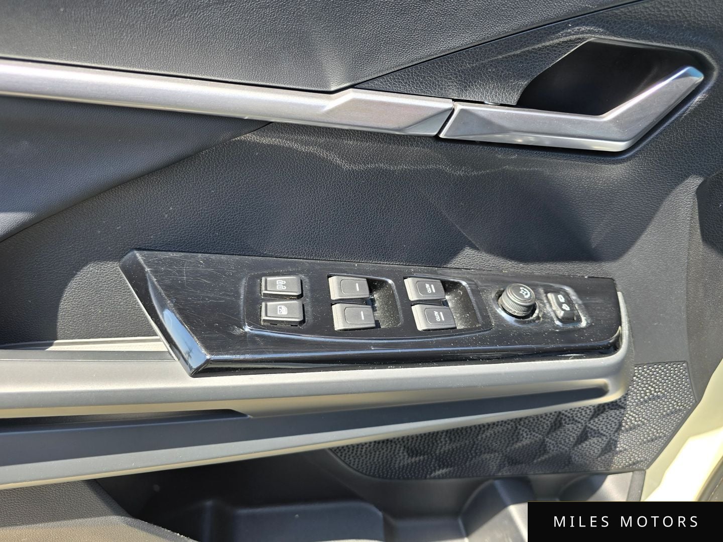 KG Mobility Torres 2023 — миниатюра 8