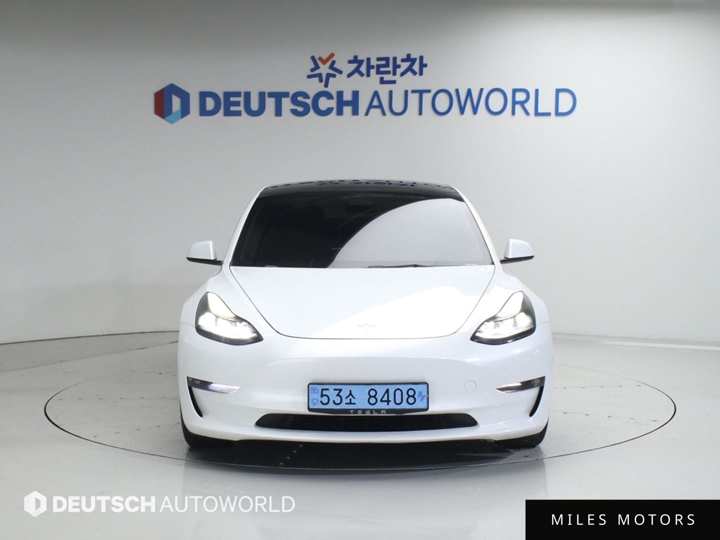Tesla Model 3 2022 — миниатюра 3