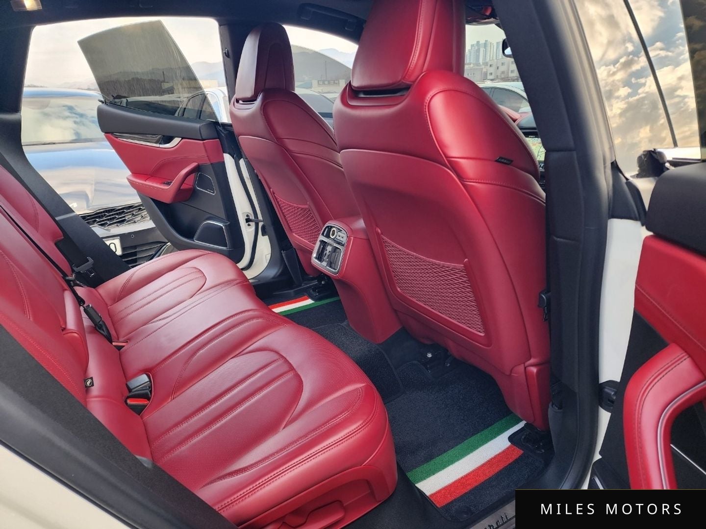 Maserati Levante 2018 — миниатюра 8