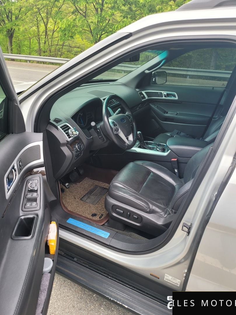 Ford Explorer 2014 — миниатюра 8