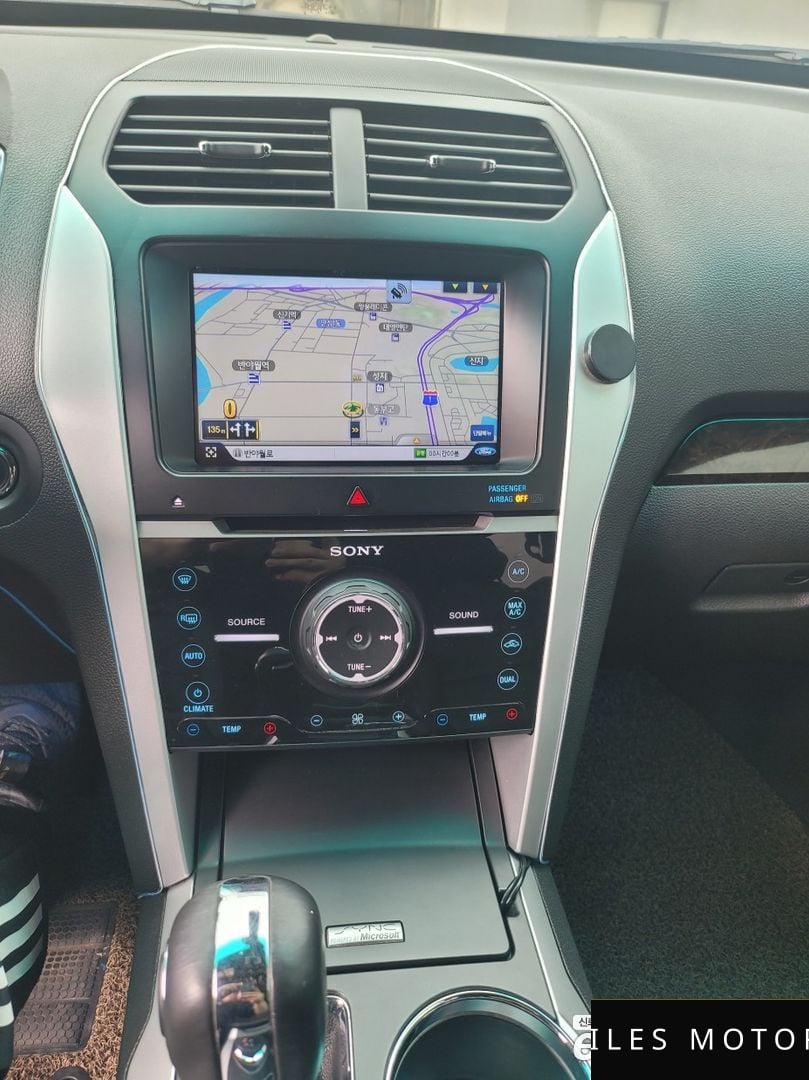 Ford Explorer 2014 — миниатюра 11