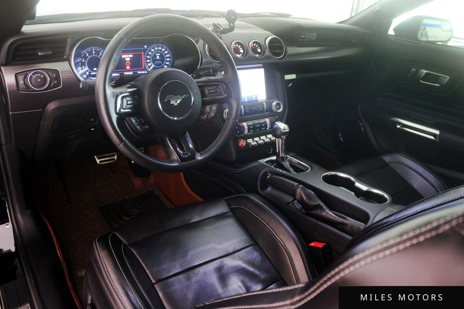 Ford Mustang 2020 — миниатюра 2