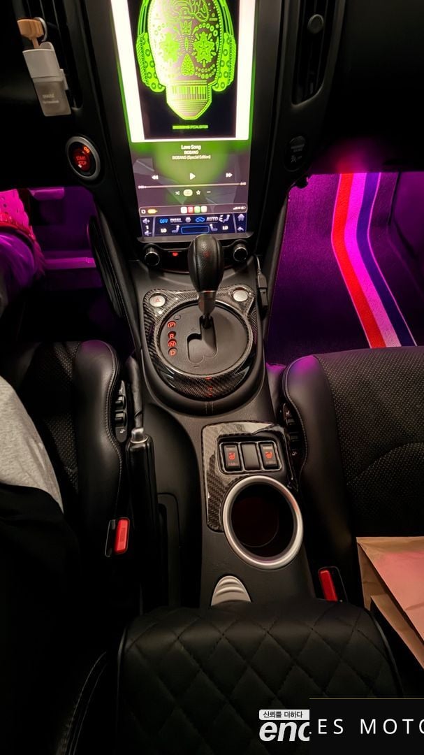 Nissan 370Z 2010 — миниатюра 14
