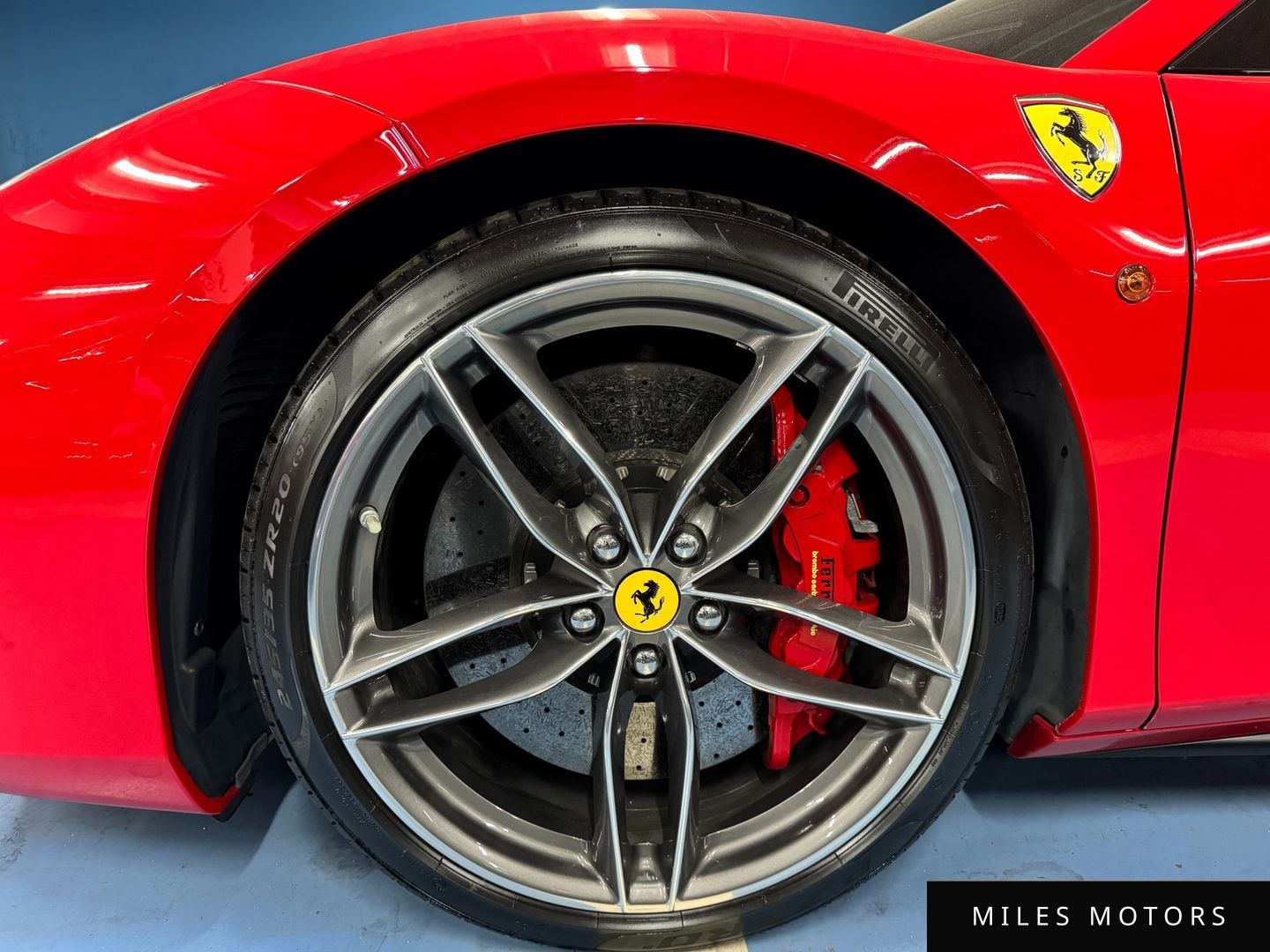 Ferrari 488 스파이더 2017 — миниатюра 7