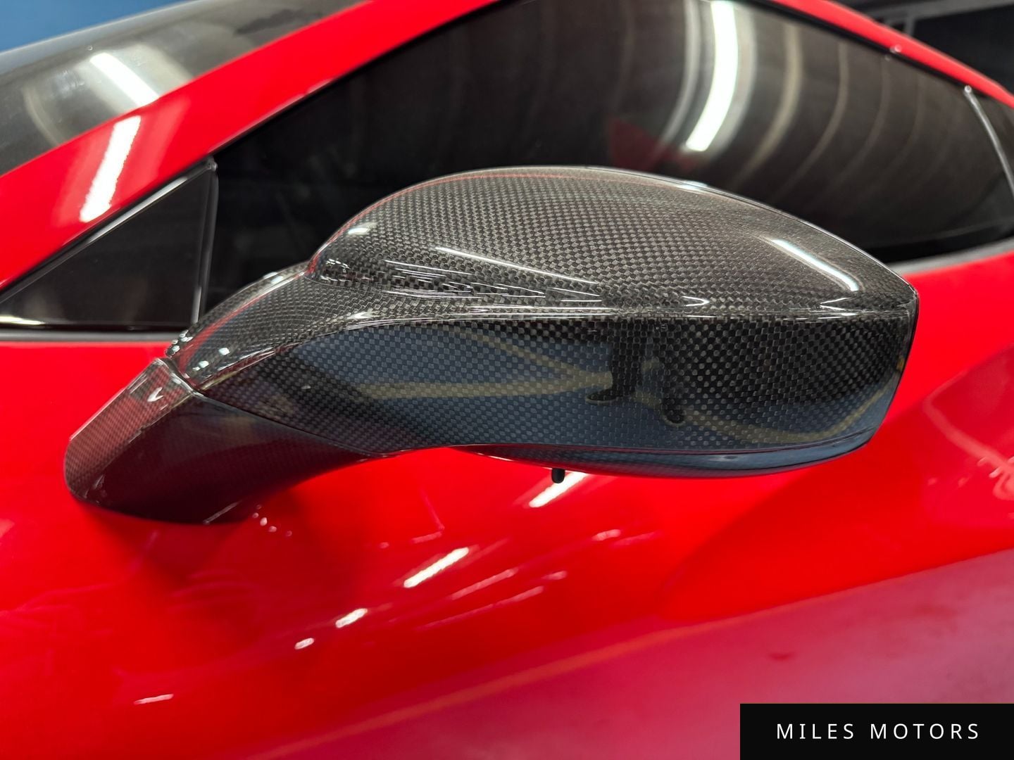 Ferrari 488 스파이더 2017 — миниатюра 9