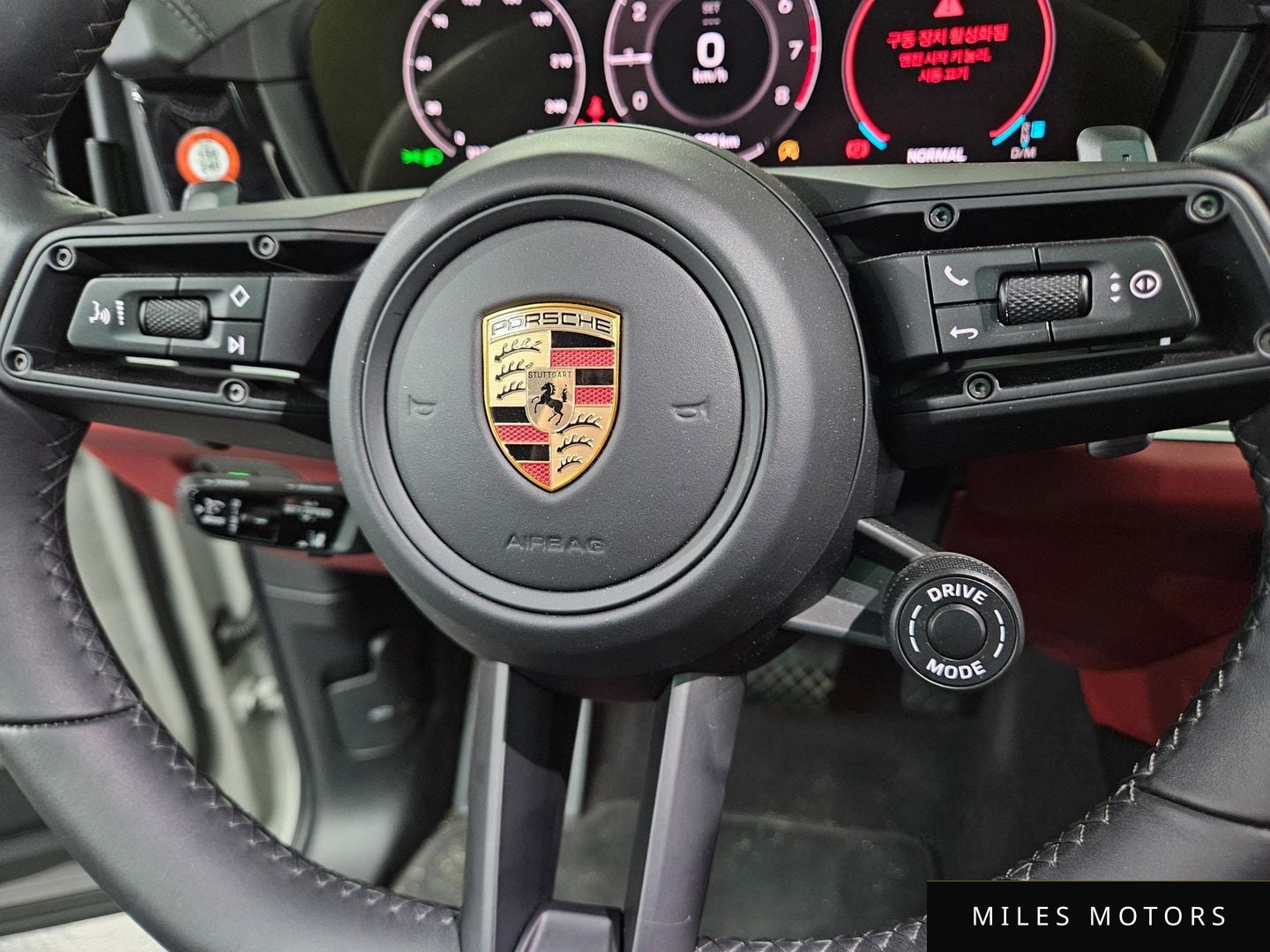 Porsche Cayenne 2026 — миниатюра 9