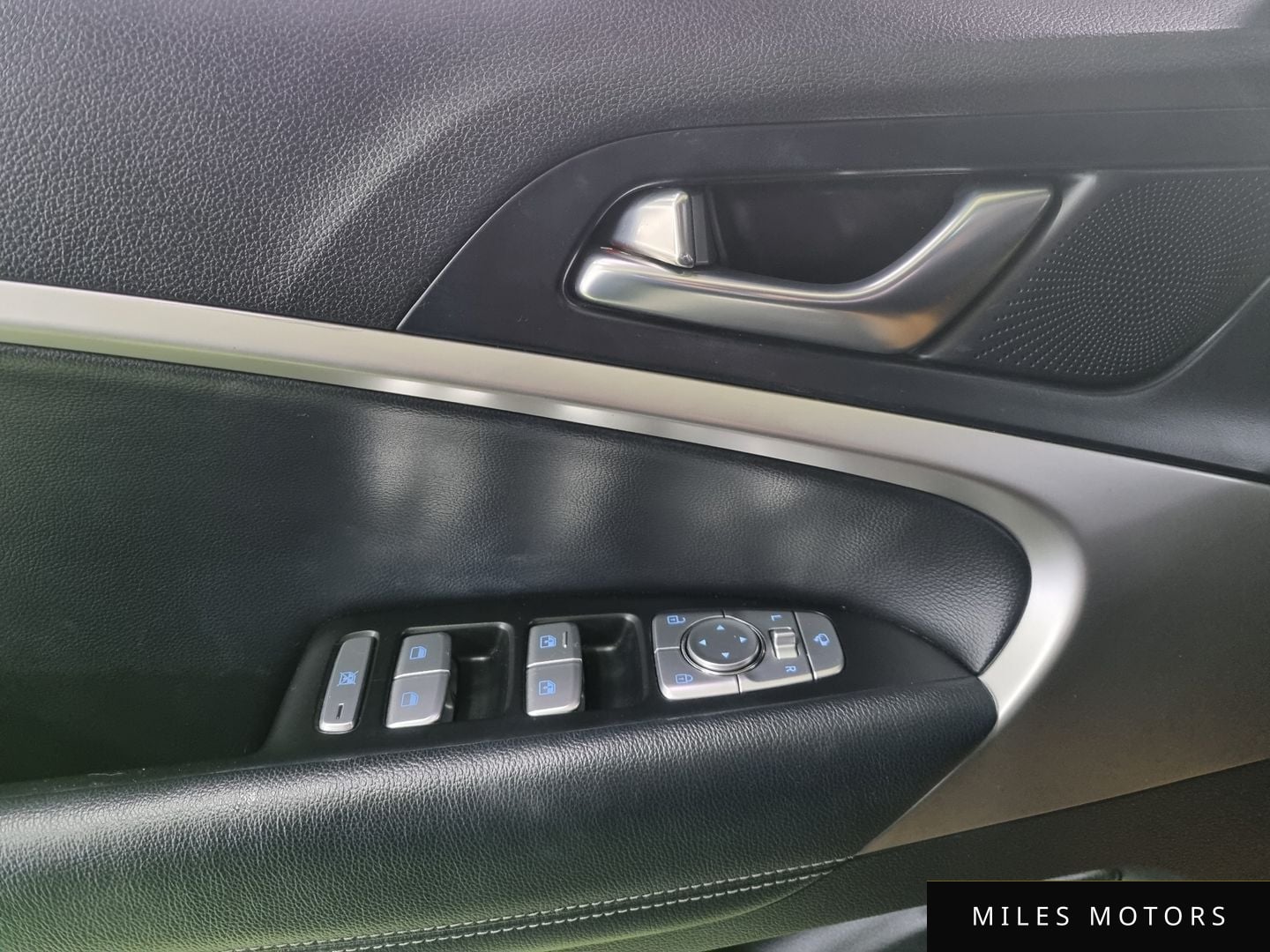 Genesis G70 2018 — миниатюра 16