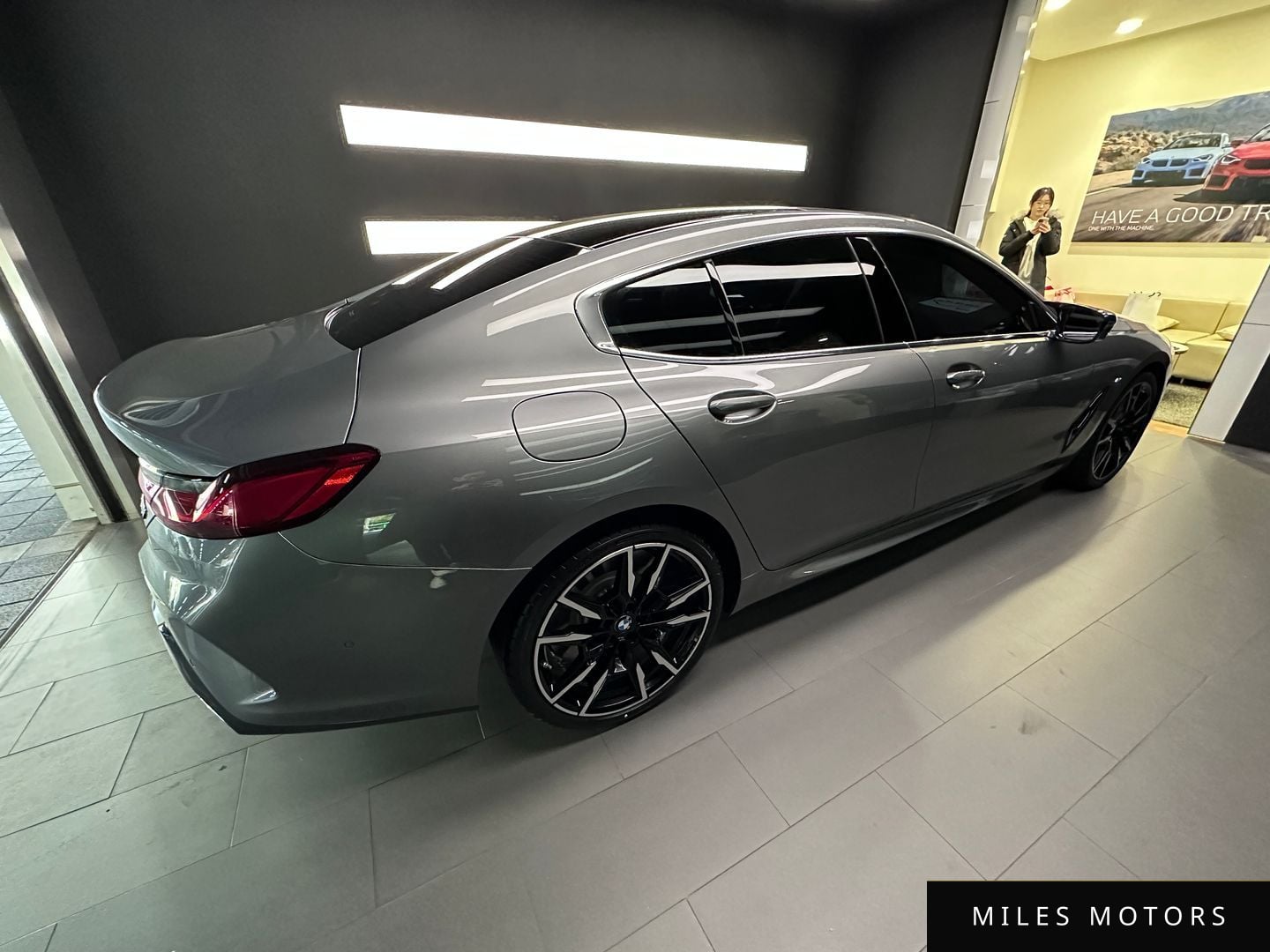 BMW 8 Series (G15) 2024 — миниатюра 10