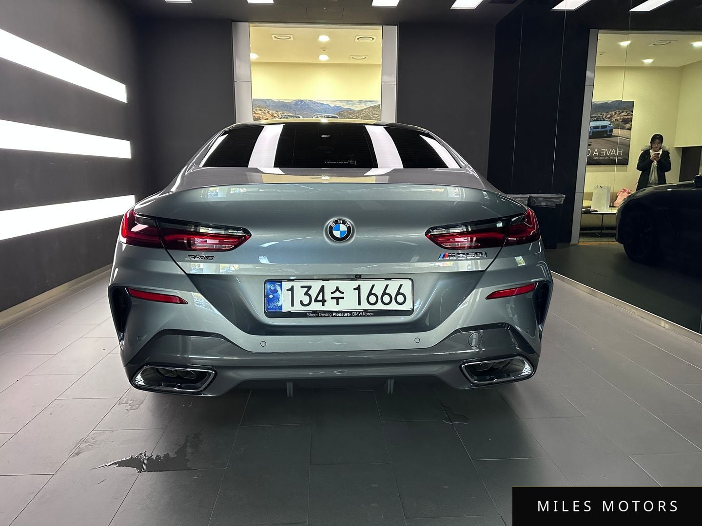 BMW 8 Series (G15) 2024 — миниатюра 11