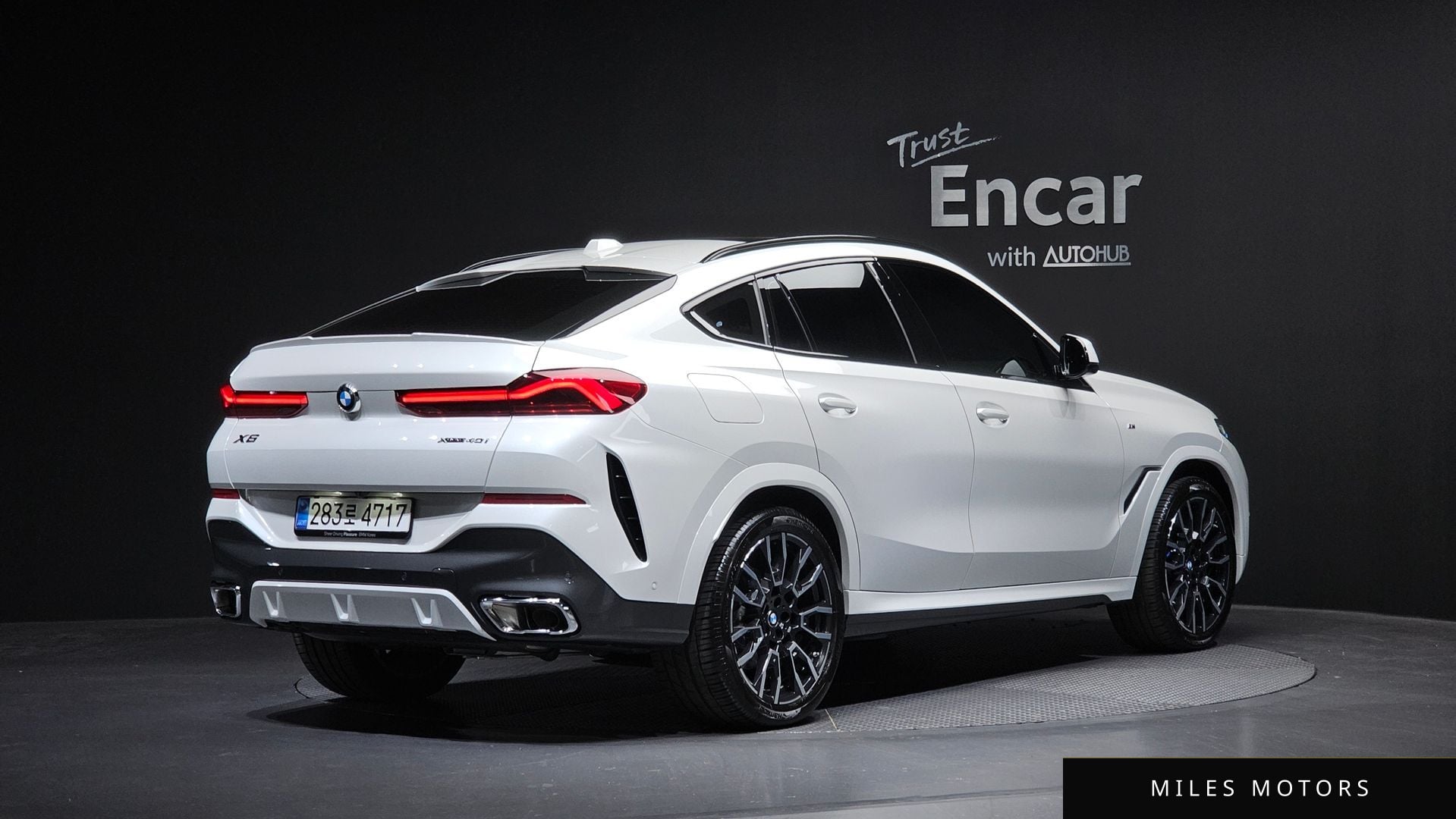 BMW X6 (G06) 2025 — миниатюра 2