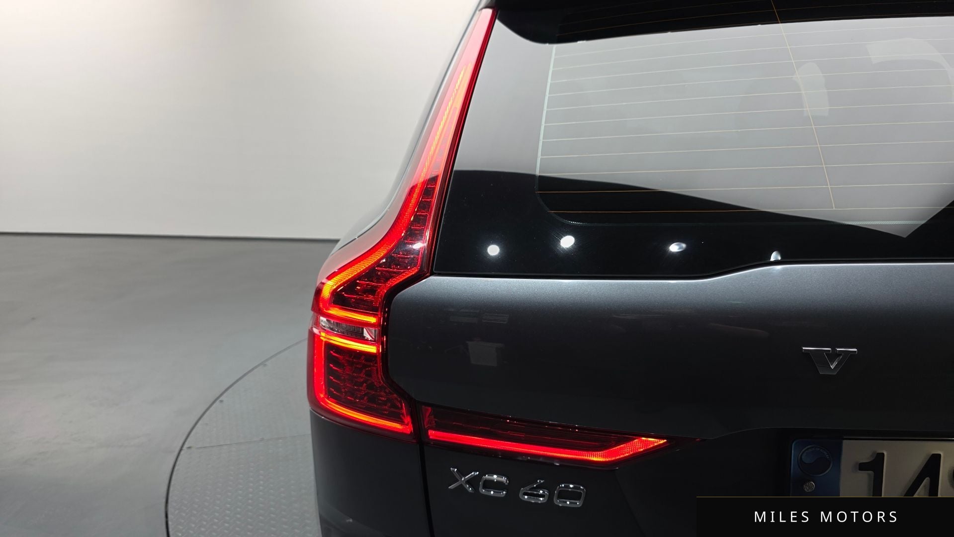 Volvo XC60 2021 — миниатюра 9