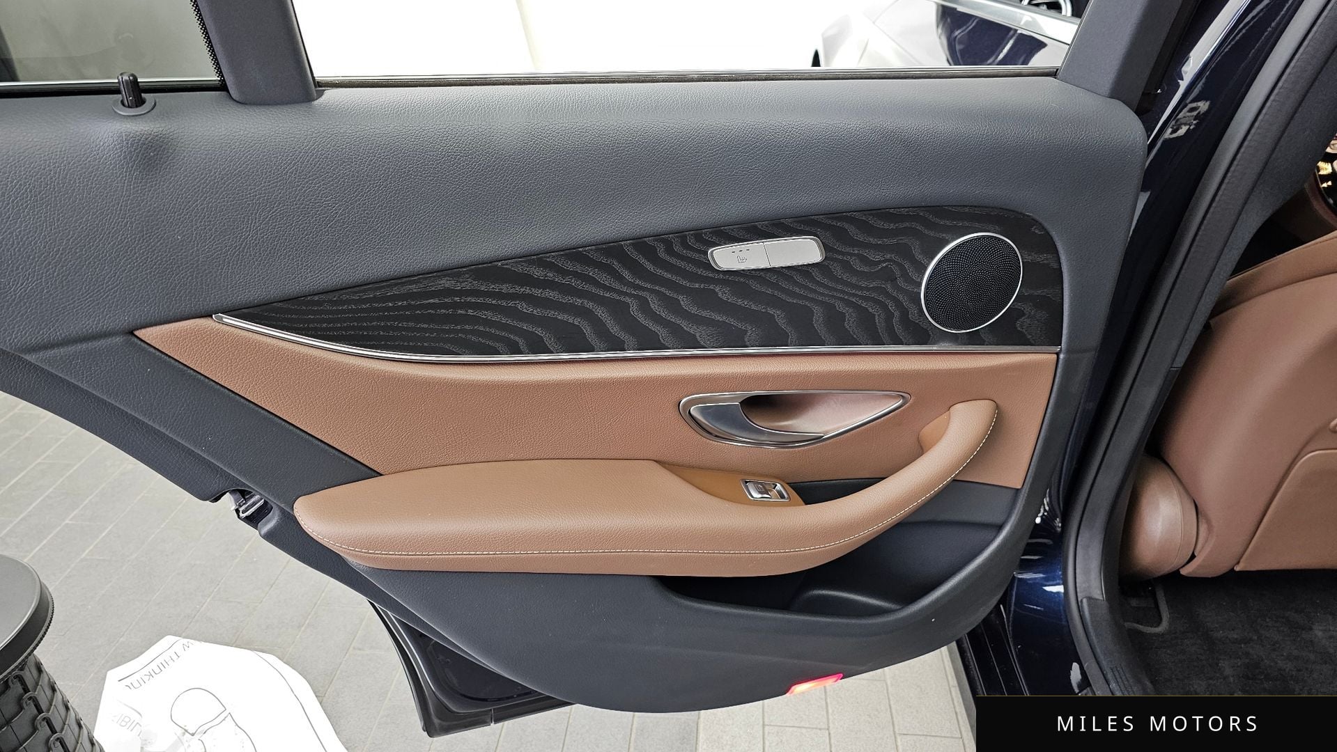 Mercedes-Benz E-클래스 W213 2023 — миниатюра 15