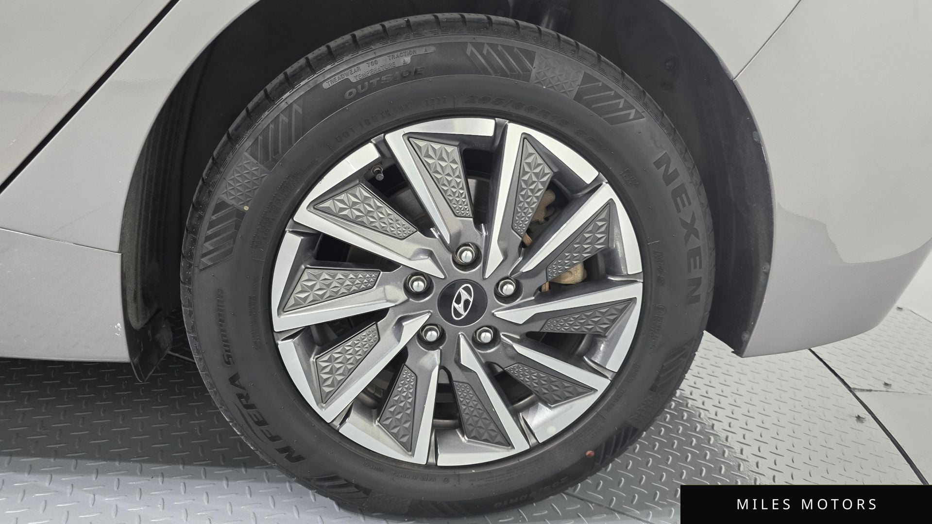Hyundai Ioniq 2020 — миниатюра 6