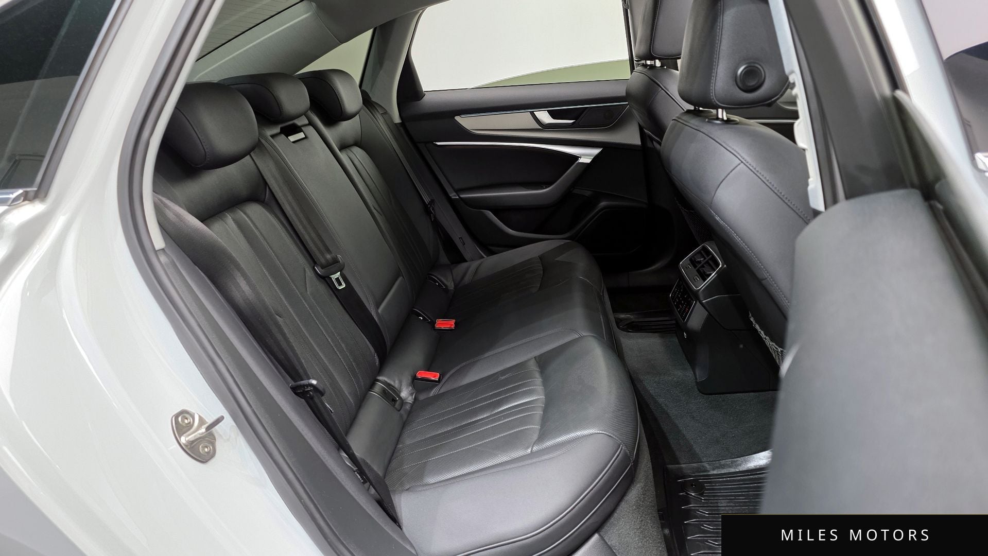 Audi A6 (C8) 2020 — миниатюра 11