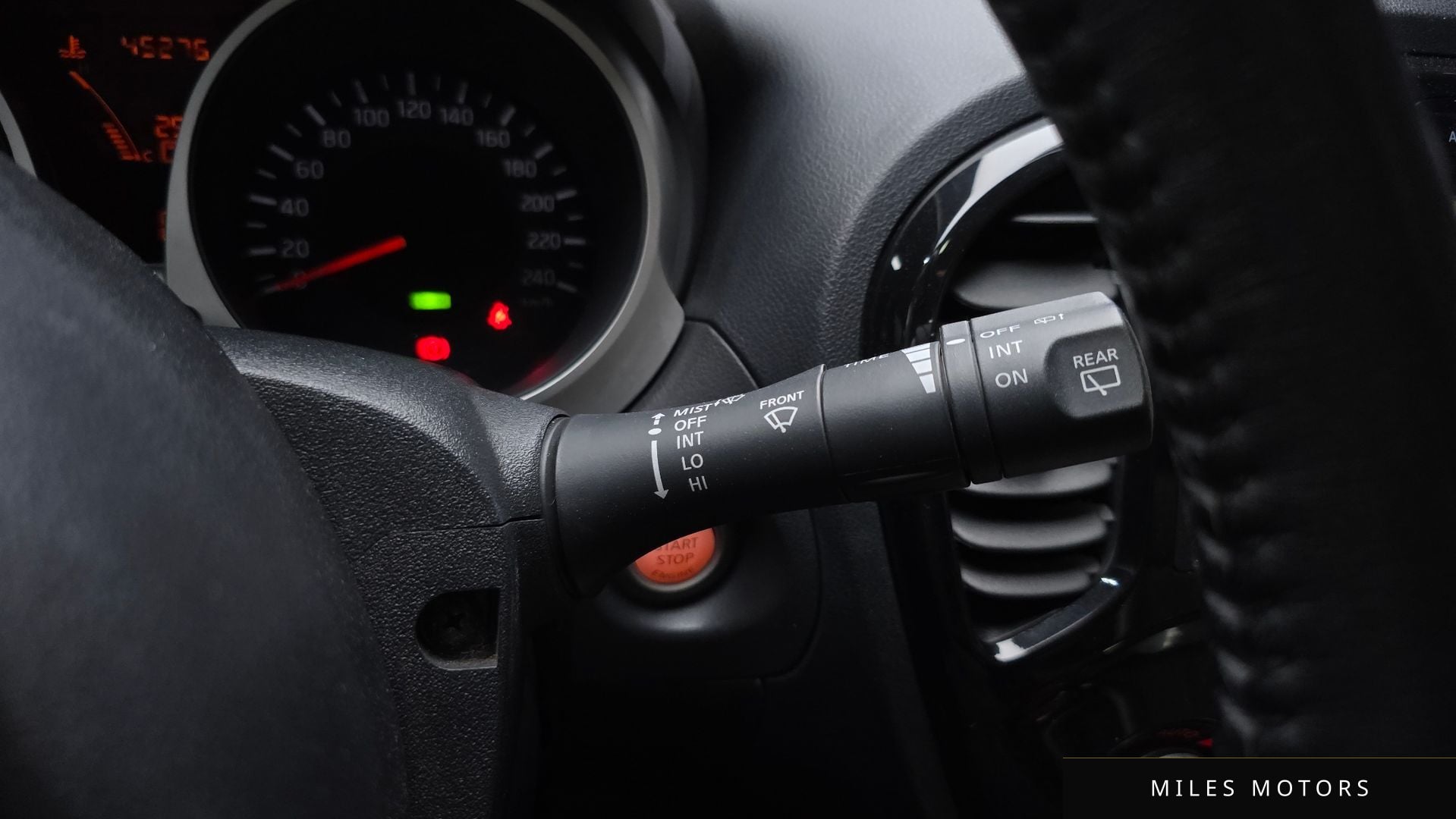 Nissan 쥬크 2015 — миниатюра 16
