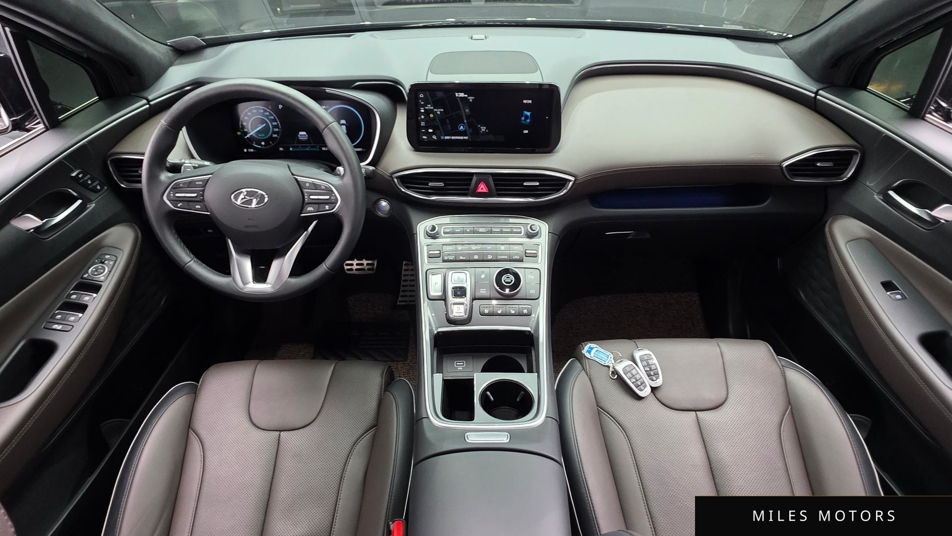 Hyundai Santafe 2022 — миниатюра 9