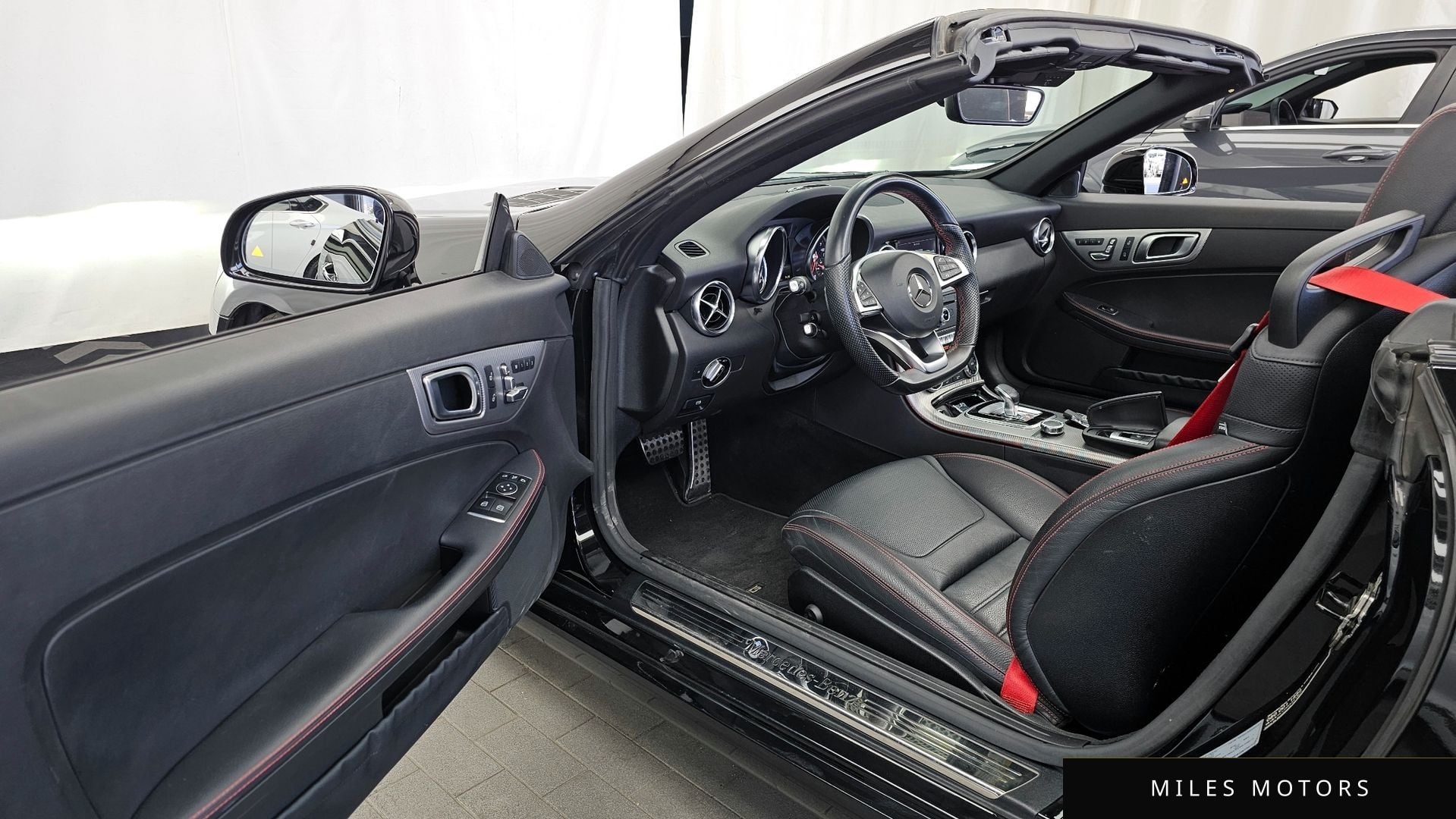Mercedes-Benz SLC-클래스 R172 2017 — миниатюра 10