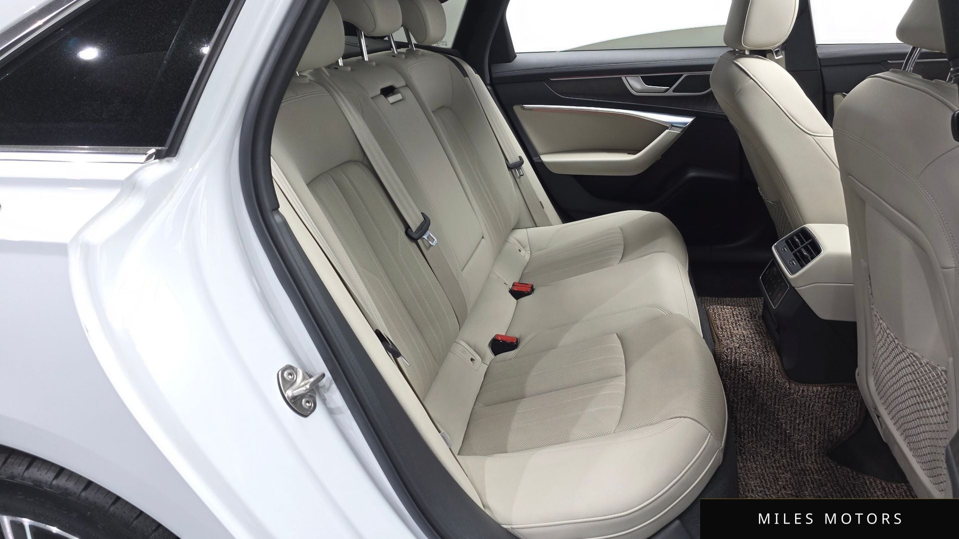 Audi A6 (C8) 2023 — миниатюра 17