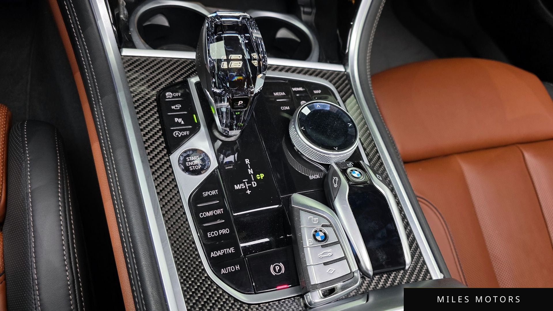 BMW 8 Series (G15) 2024 — миниатюра 12