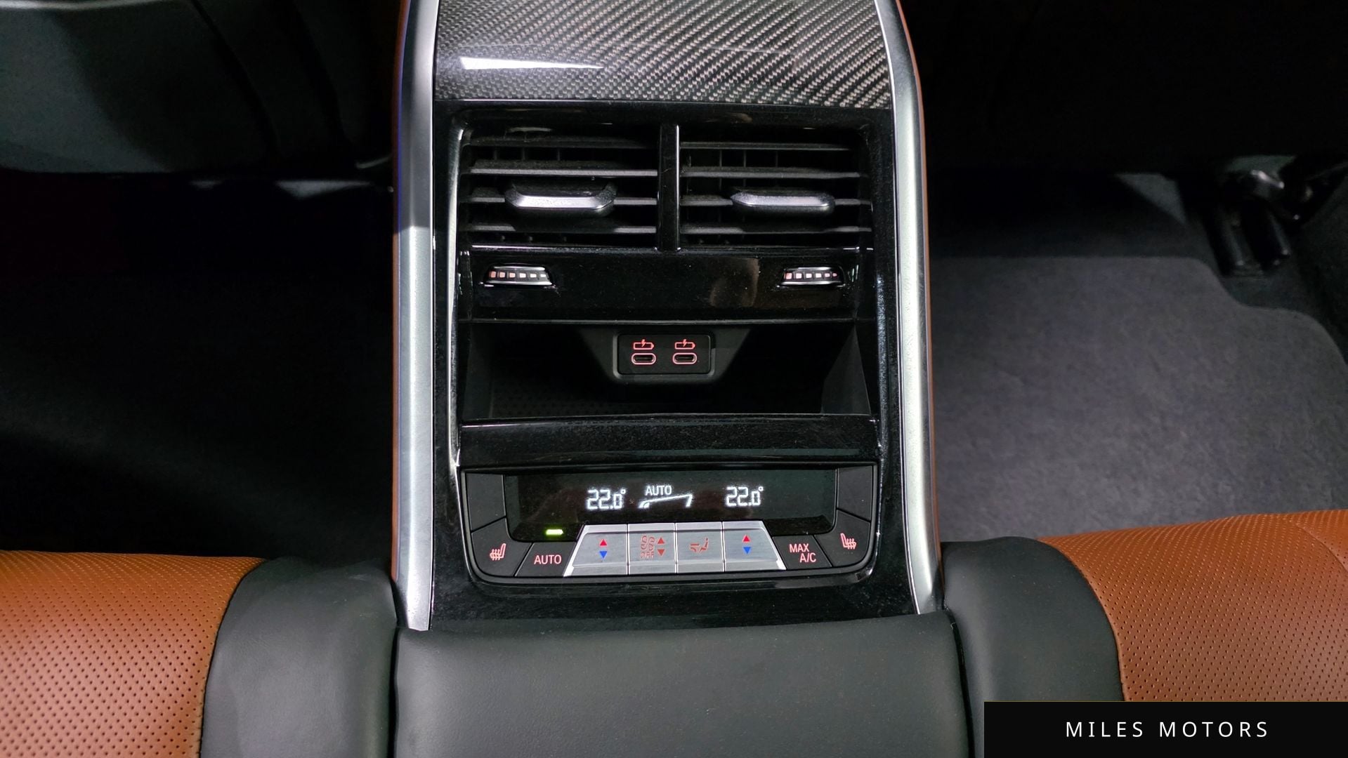 BMW 8 Series (G15) 2024 — миниатюра 29