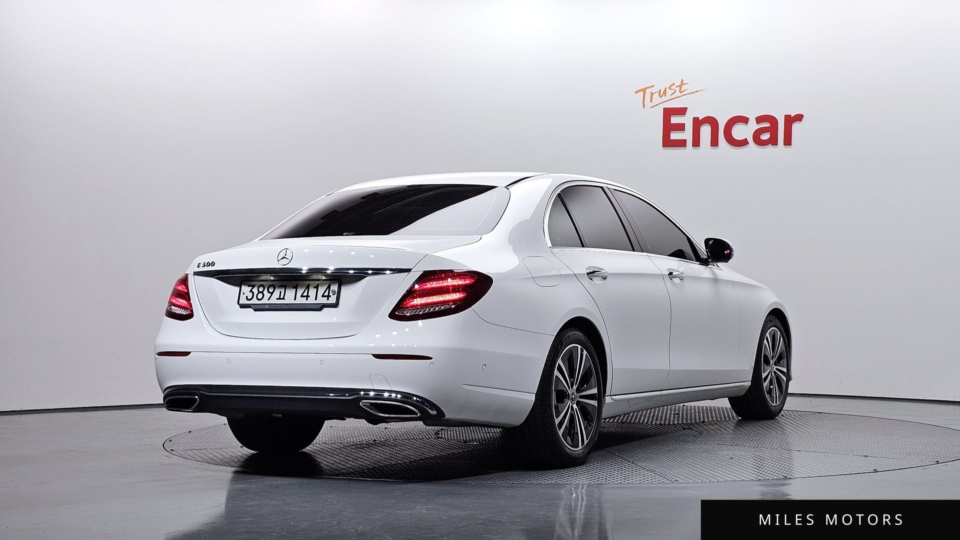 Mercedes-Benz E-Class W213 2020 — миниатюра 2