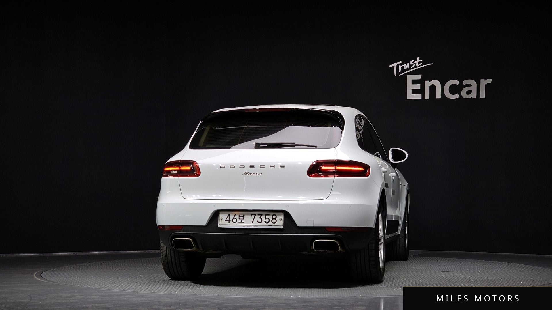 Porsche Macan 2017 — миниатюра 4