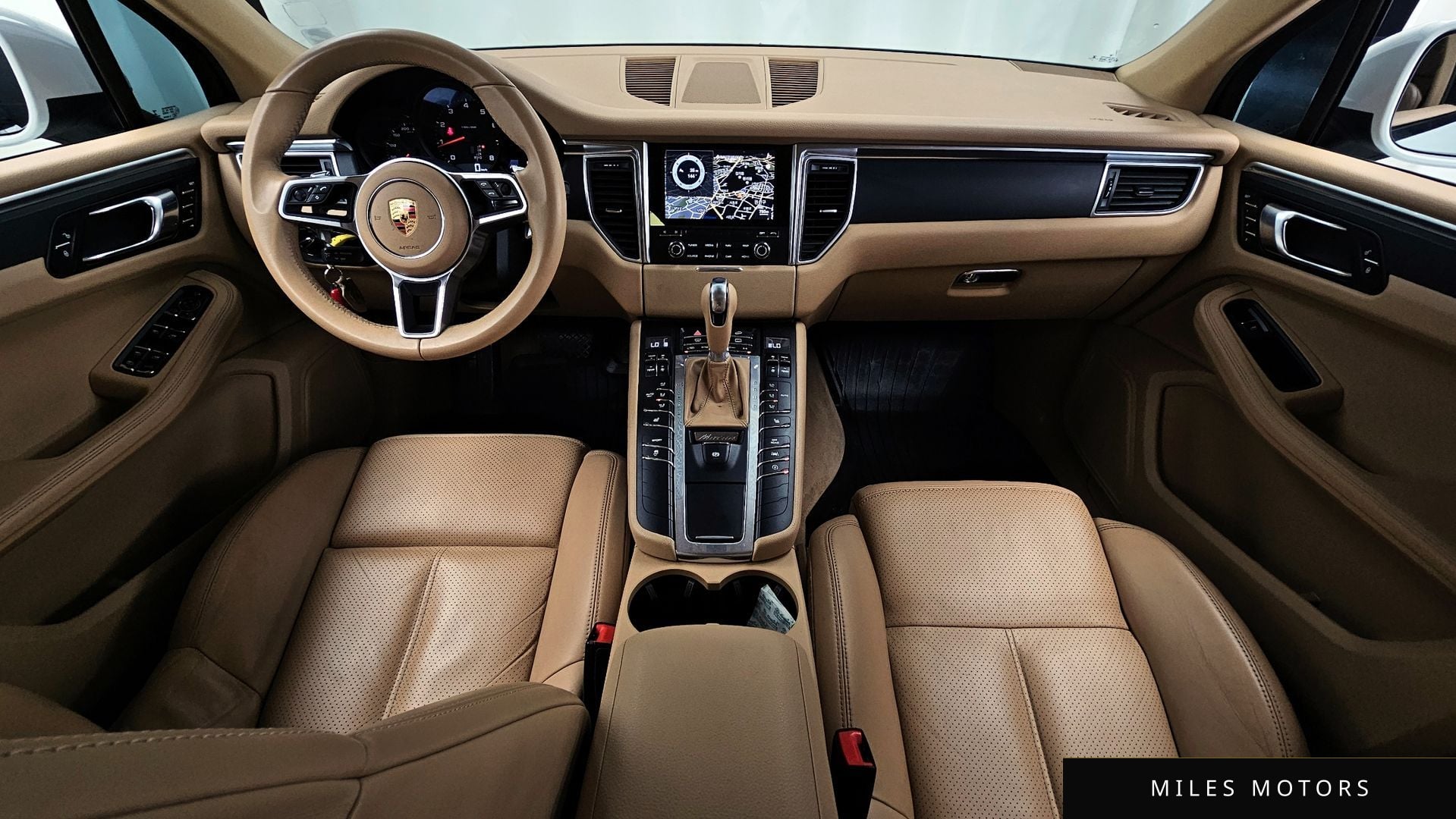 Porsche Macan 2017 — миниатюра 7