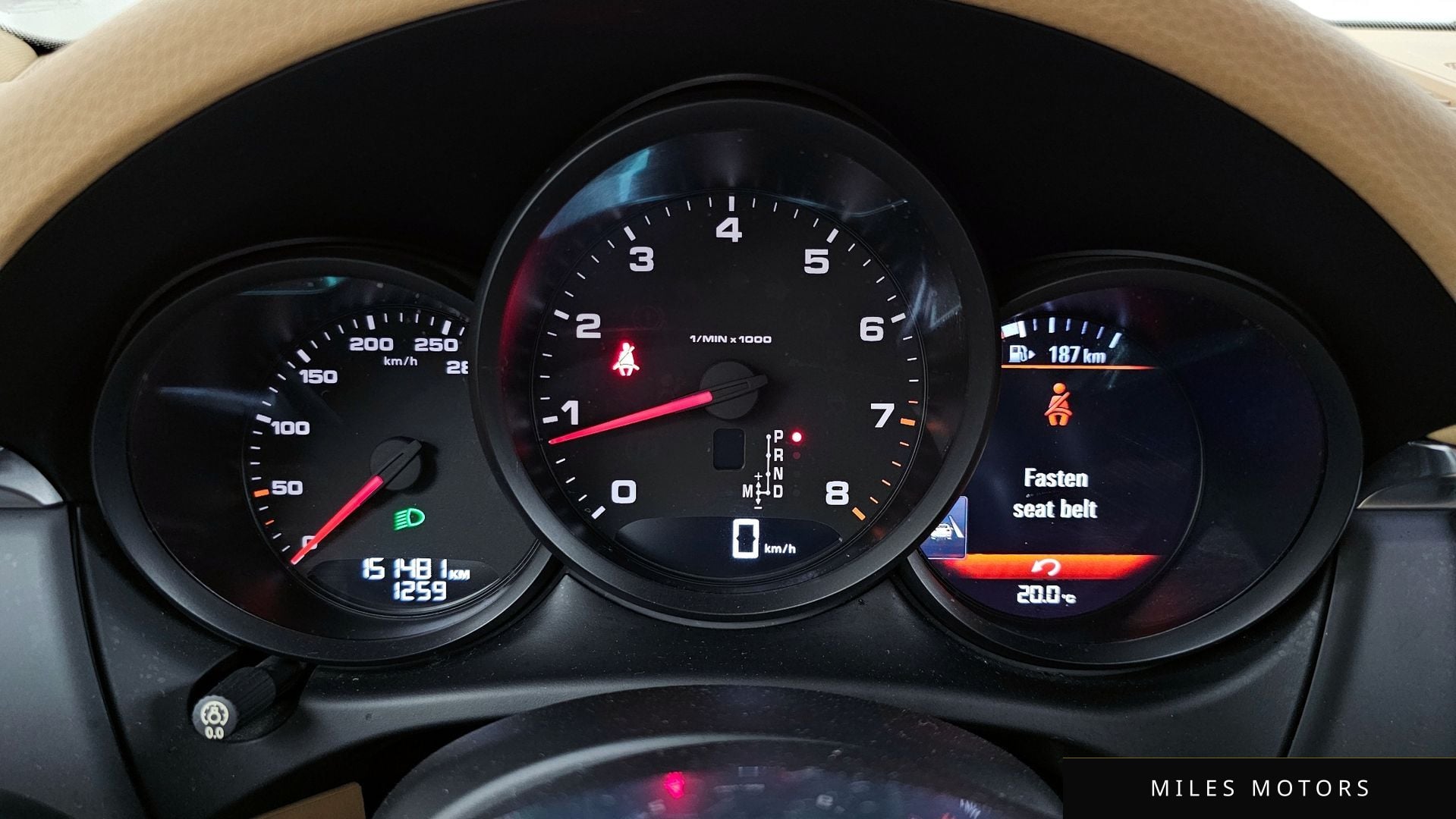 Porsche Macan 2017 — миниатюра 8