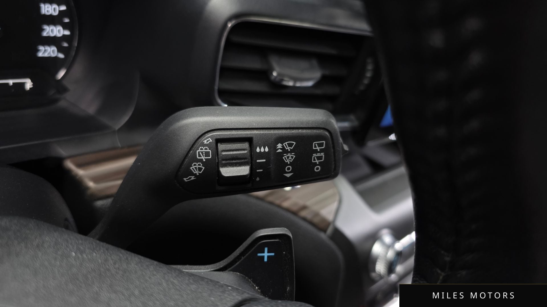 Ford 익스플로러 2020 — миниатюра 23