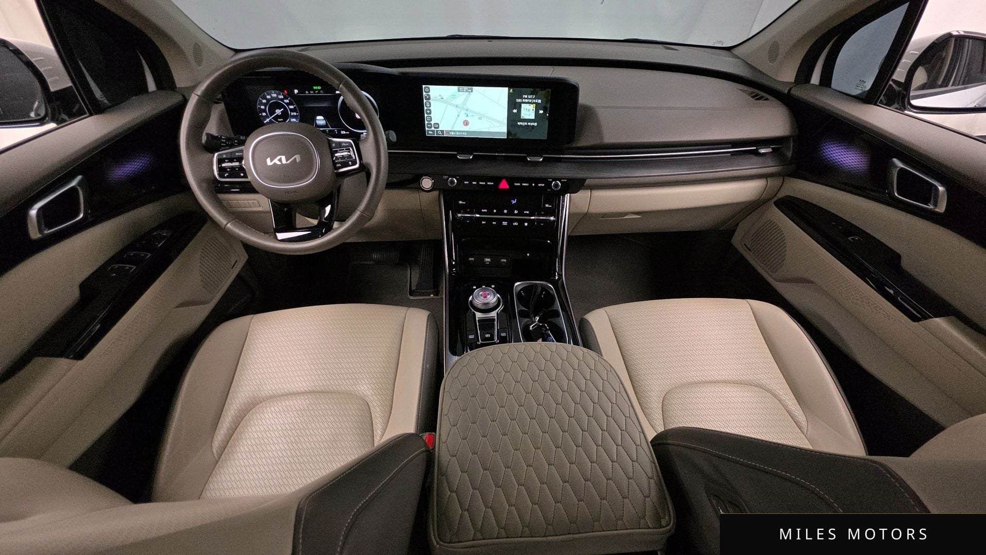 Kia Carnival 2023 — миниатюра 10