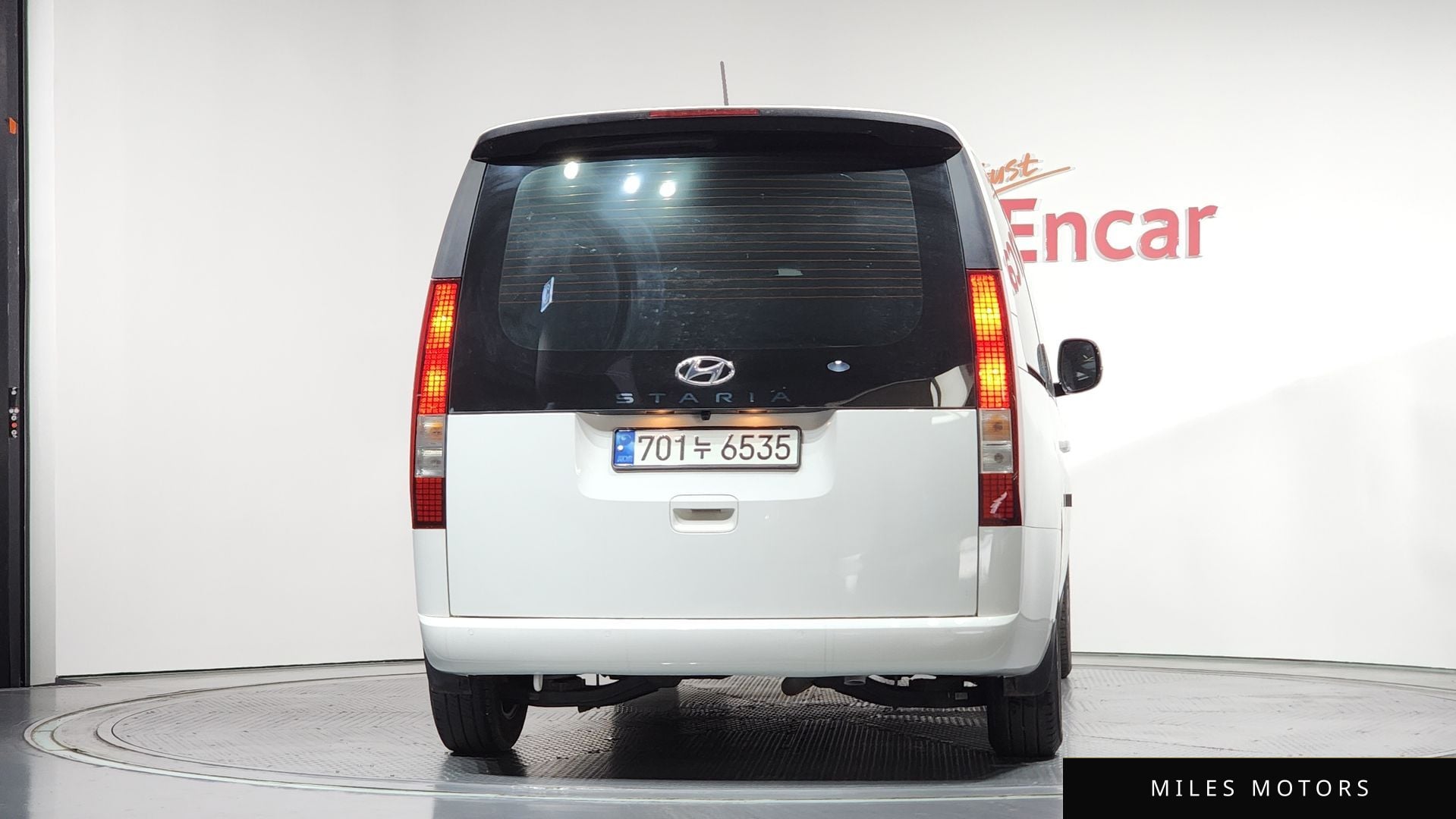 Hyundai Staria 2023 — миниатюра 4