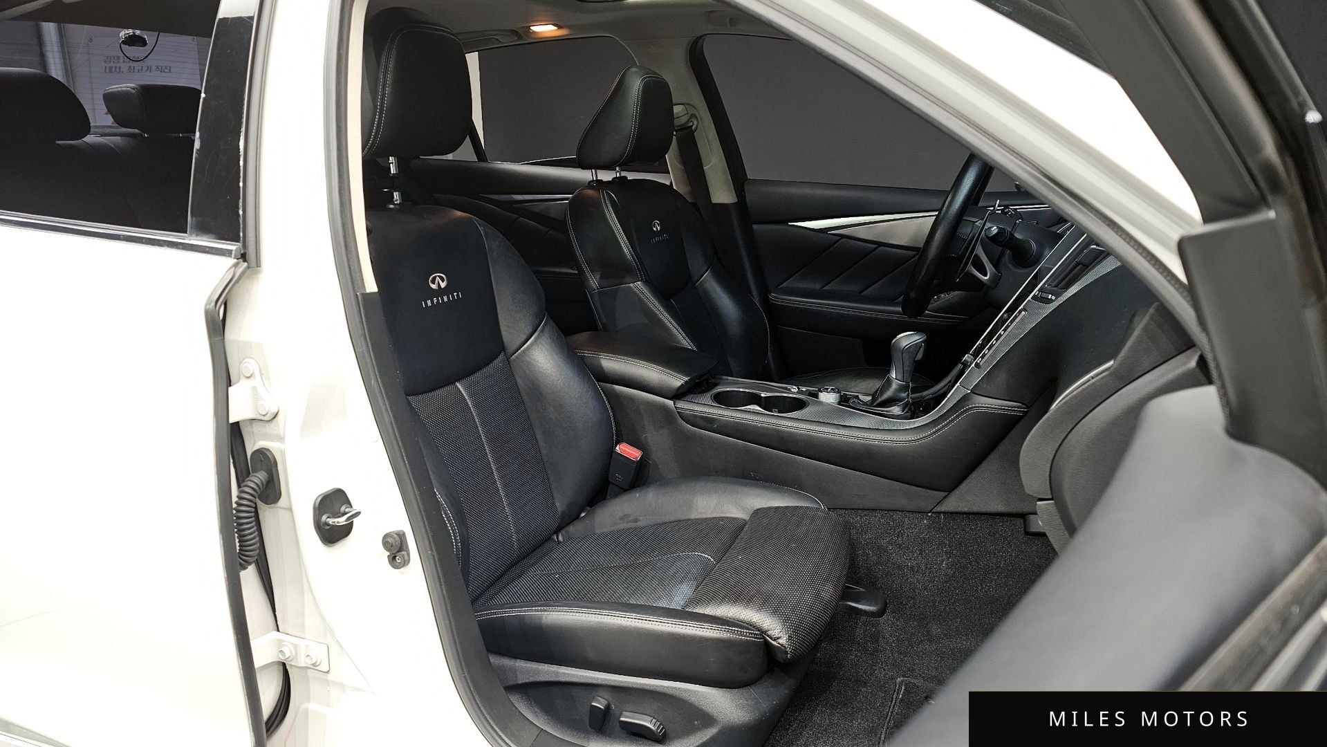 Infiniti Q50 2016 — миниатюра 11