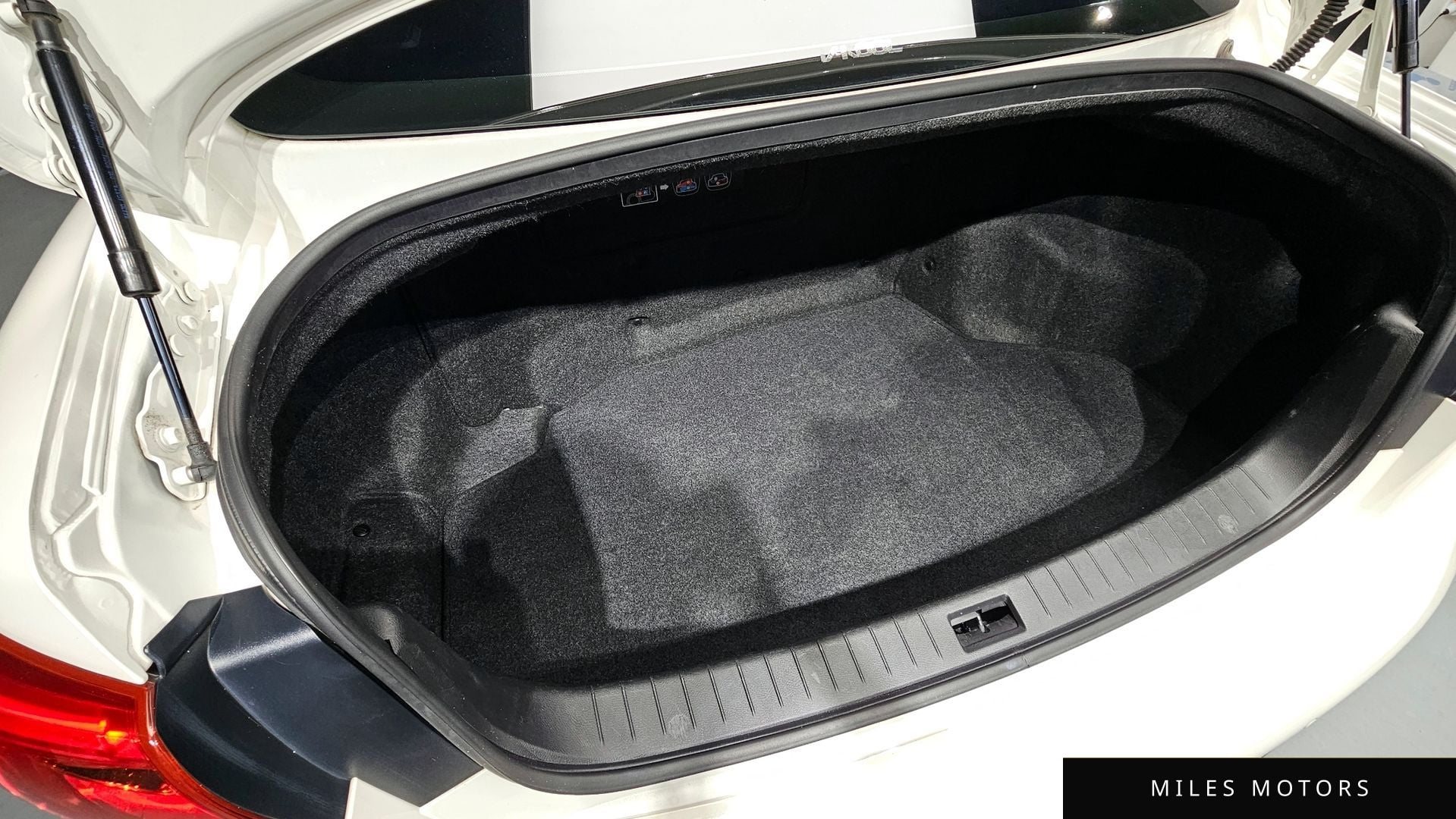 Infiniti Q50 2016 — миниатюра 20