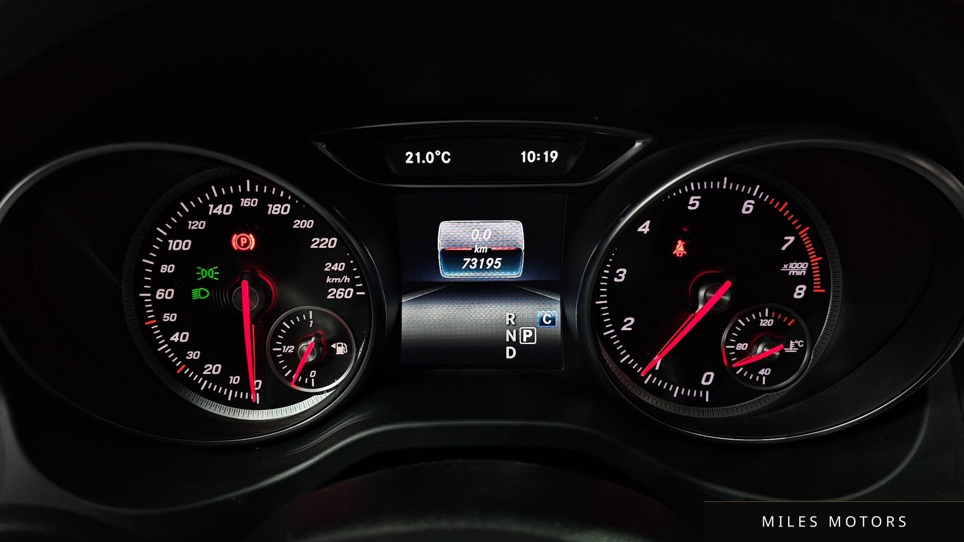 Mercedes-Benz GLA-Class X156 2019 — миниатюра 11