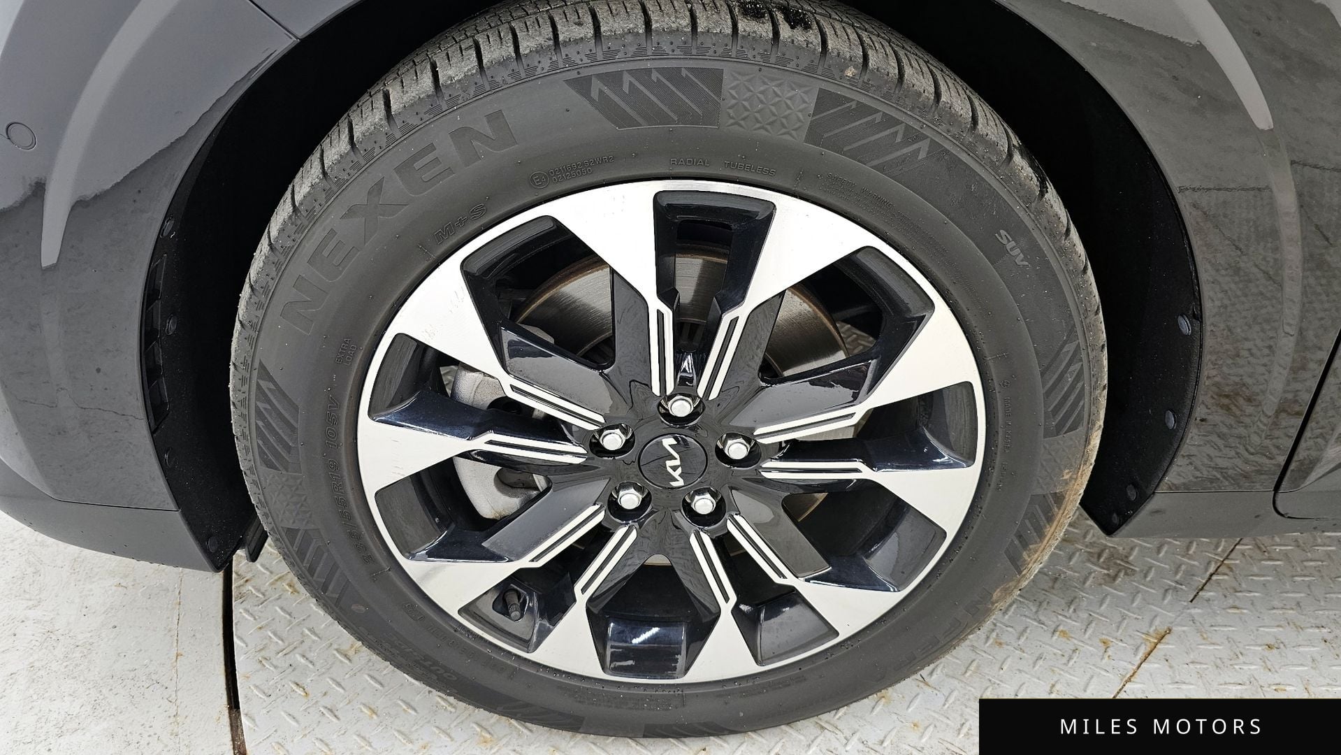 Kia Carnival 2023 — миниатюра 5