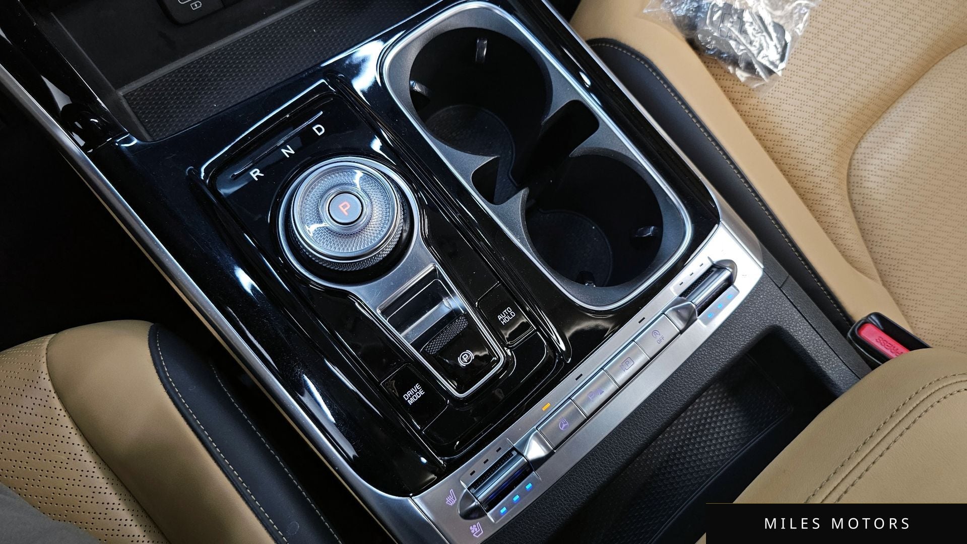 Kia Carnival 2023 — миниатюра 12