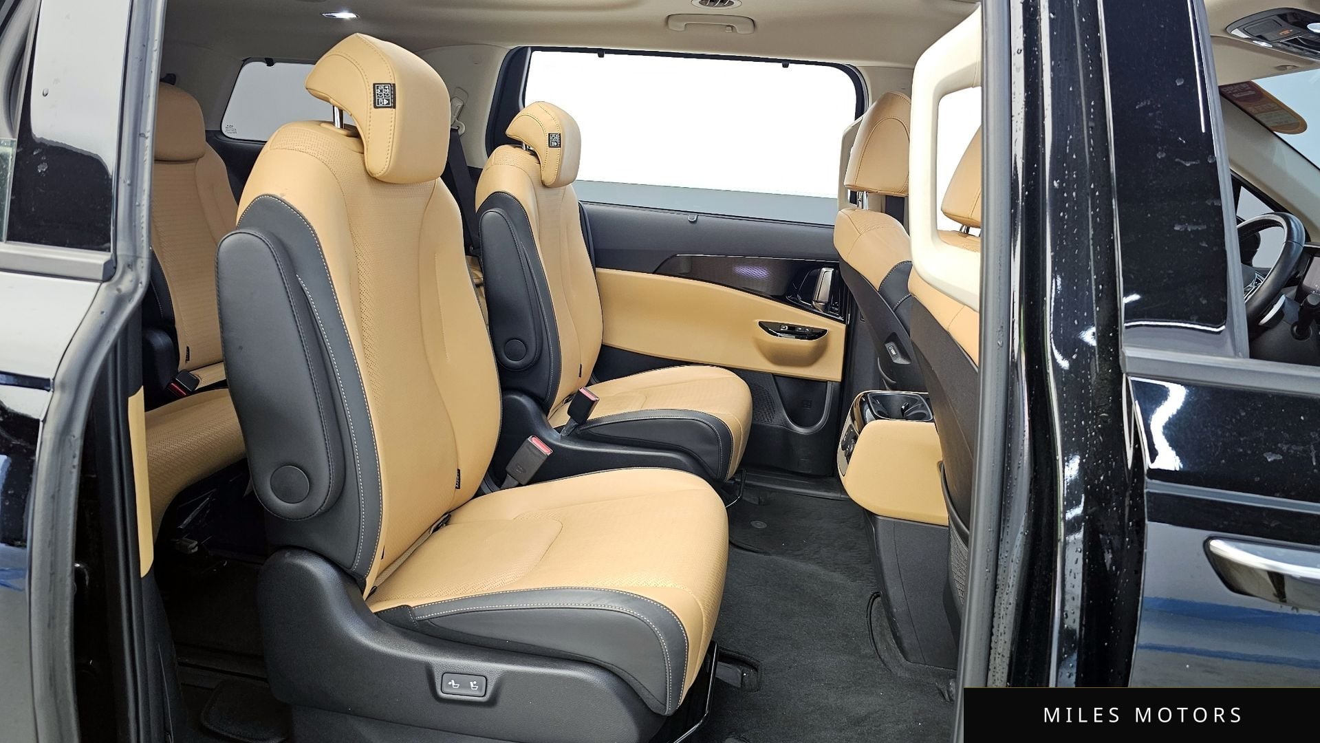 Kia Carnival 2023 — миниатюра 17