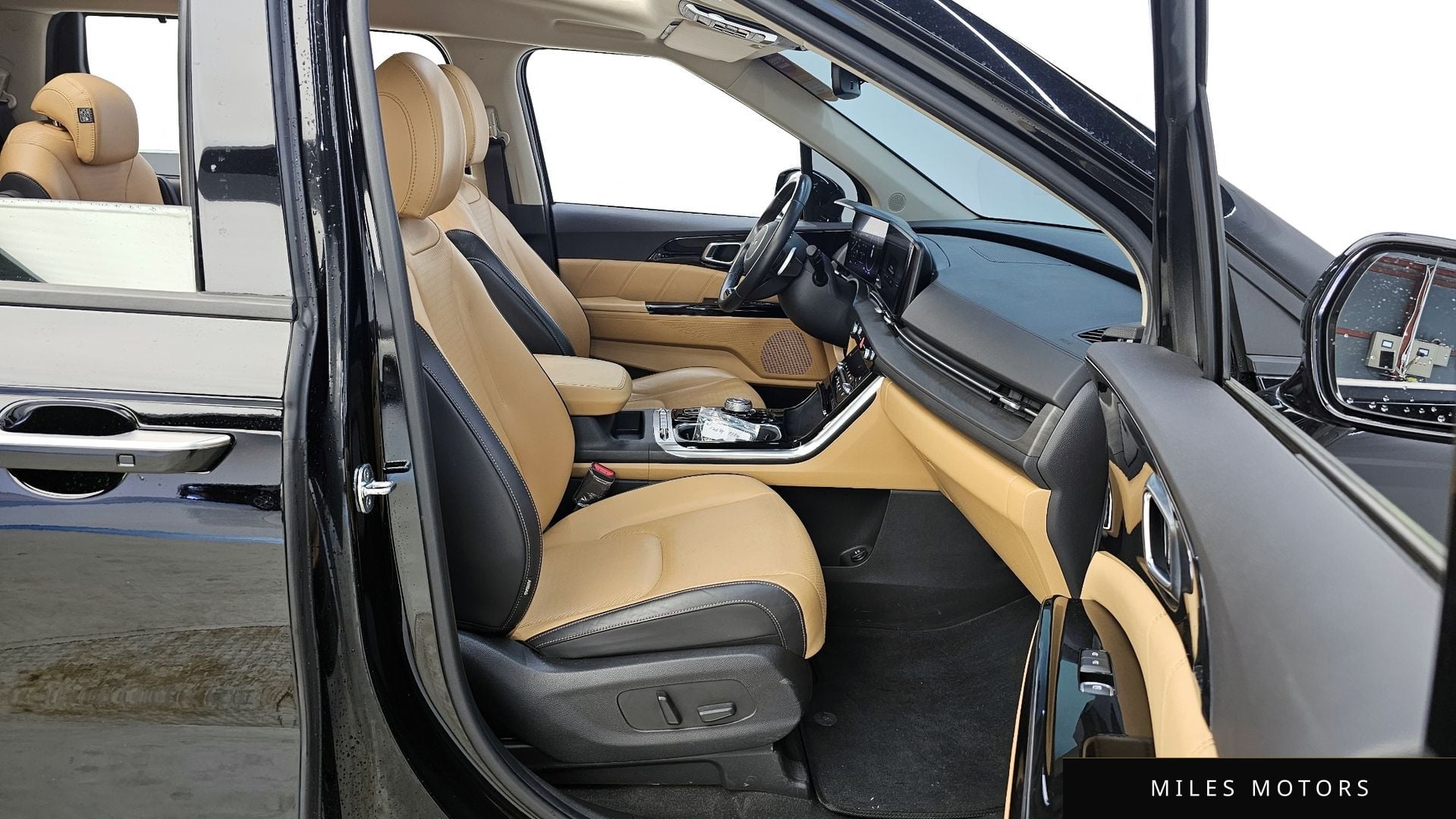 Kia Carnival 2023 — миниатюра 16