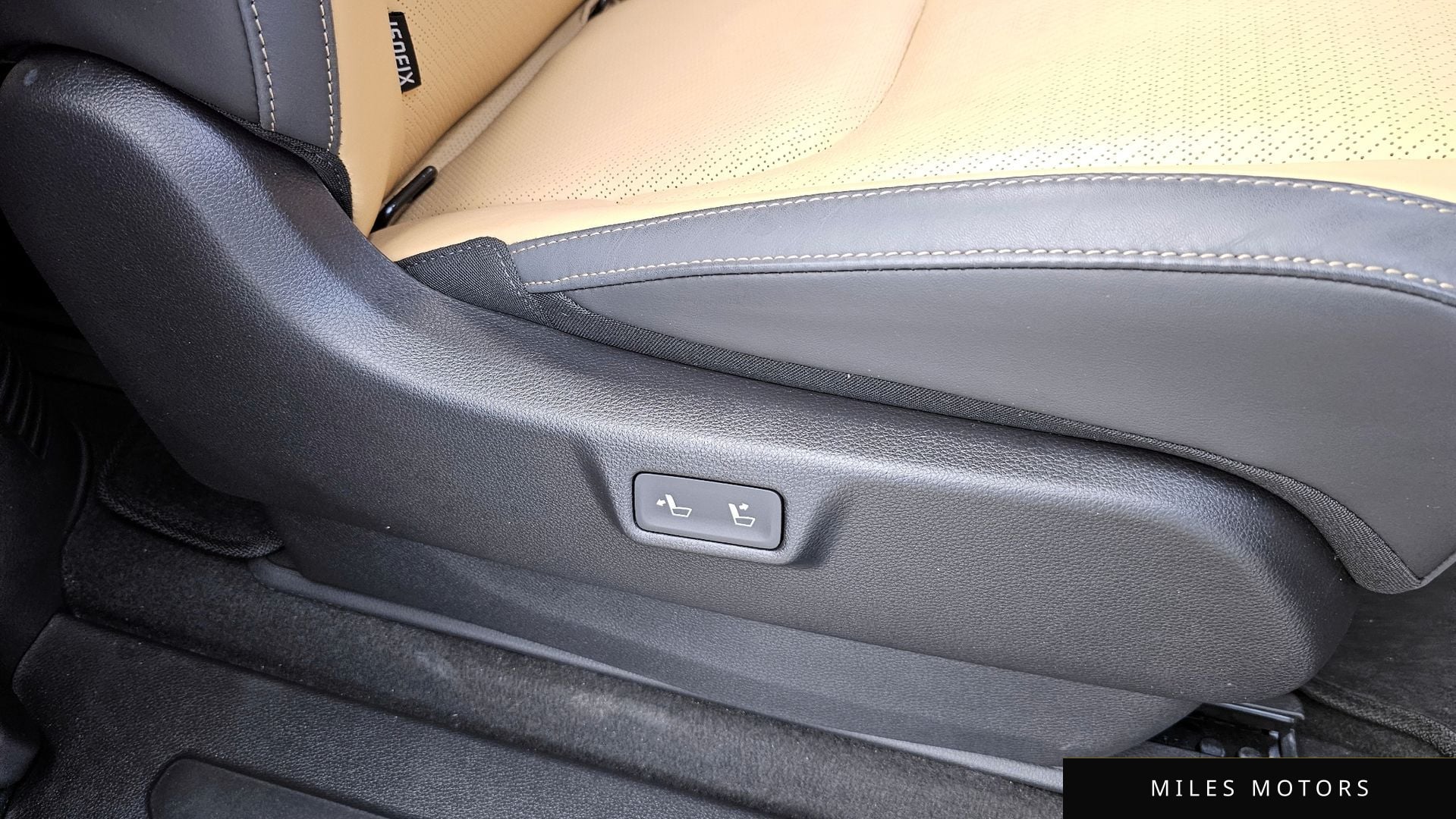Kia Carnival 2023 — миниатюра 37