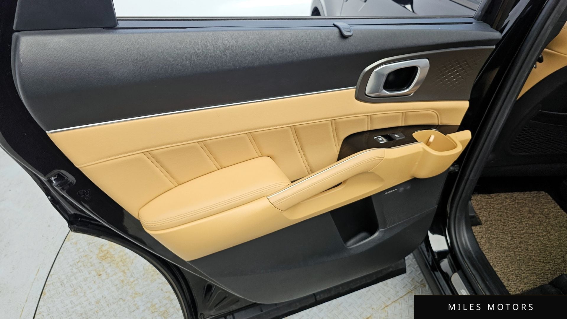 Kia Sorento 2023 — миниатюра 15